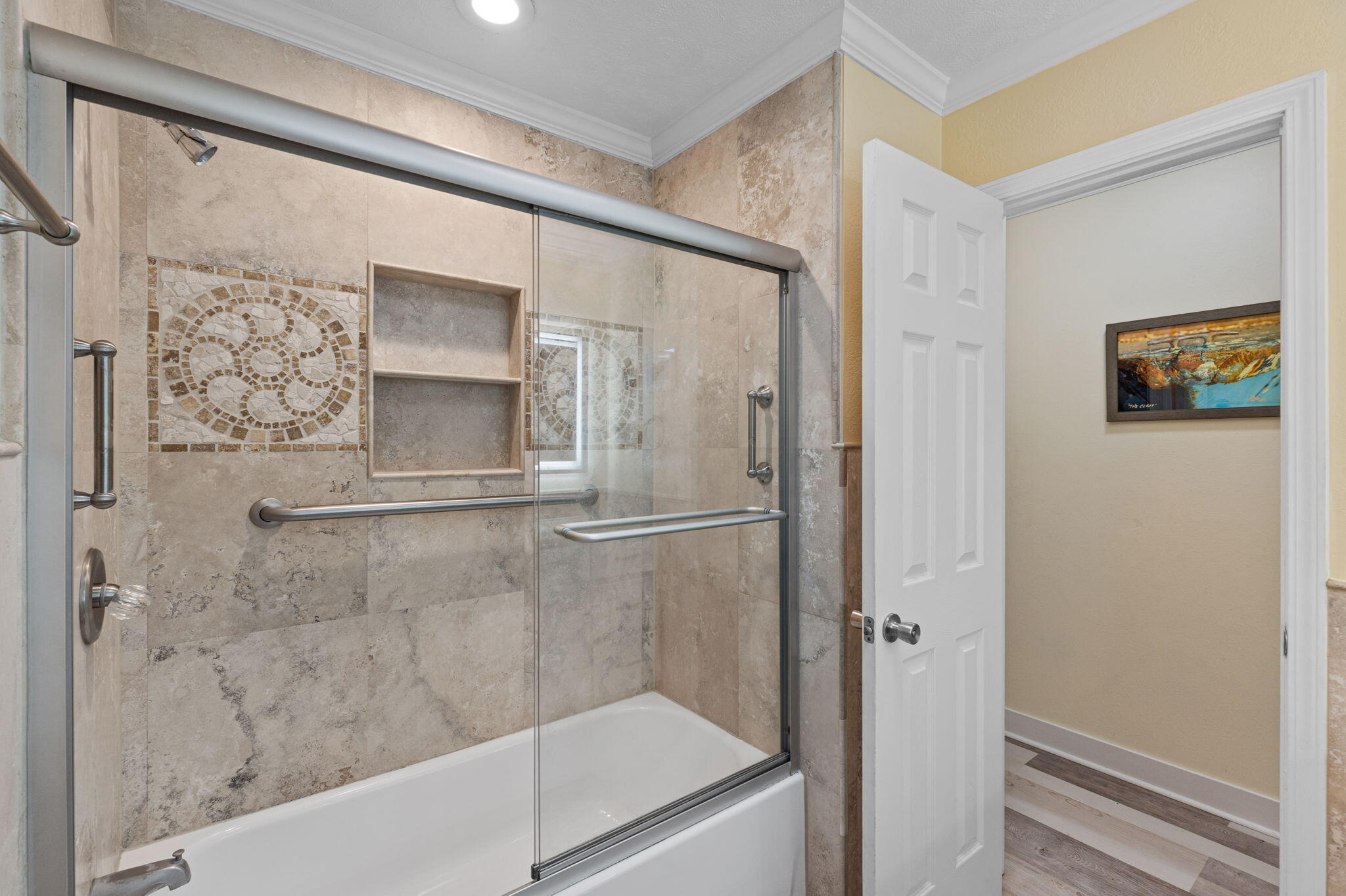 COUNTRY CLUB ESTATES 1ST ADDN - Residential