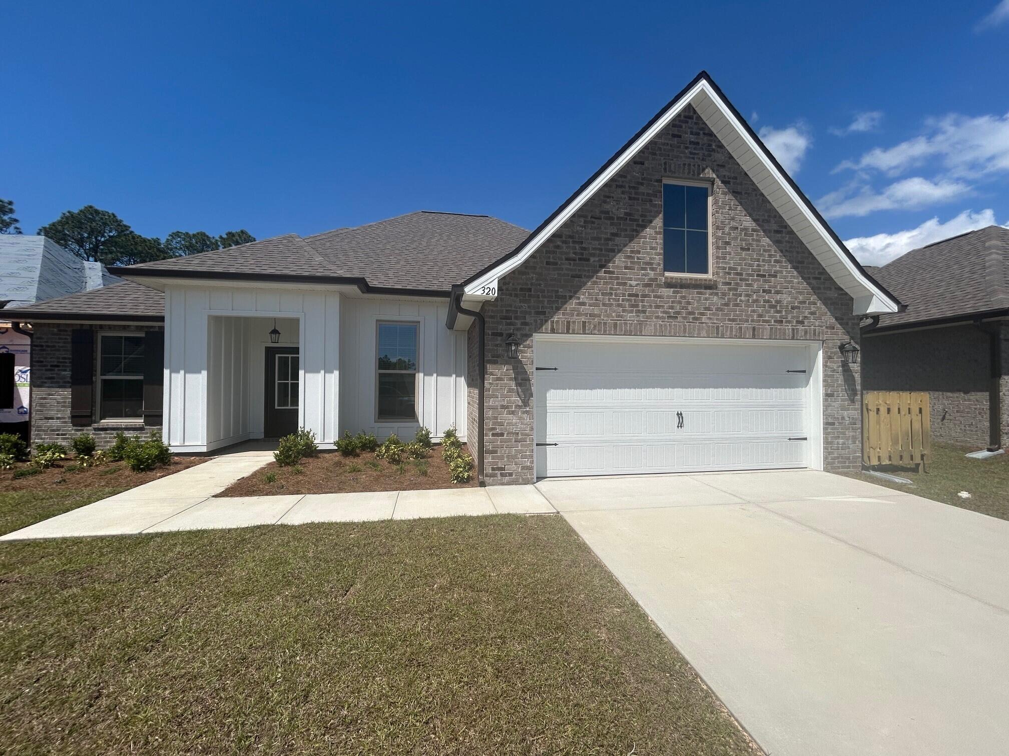 HAMMOCK BAY - BIRD SONG - Residential