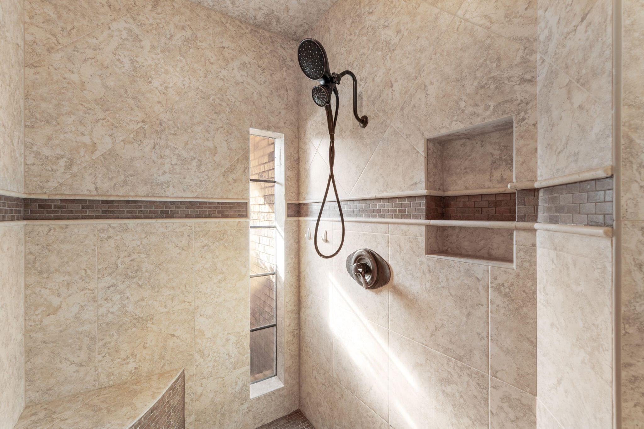 HIDDEN CREEK ESTATES AT HOLLEY BY THE SEA - Residential