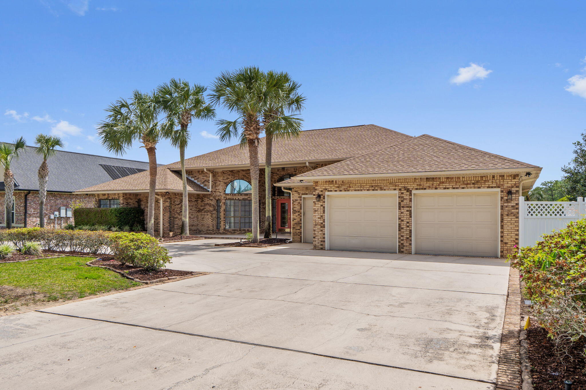 HIDDEN CREEK ESTATES AT HOLLEY BY THE SEA - Residential