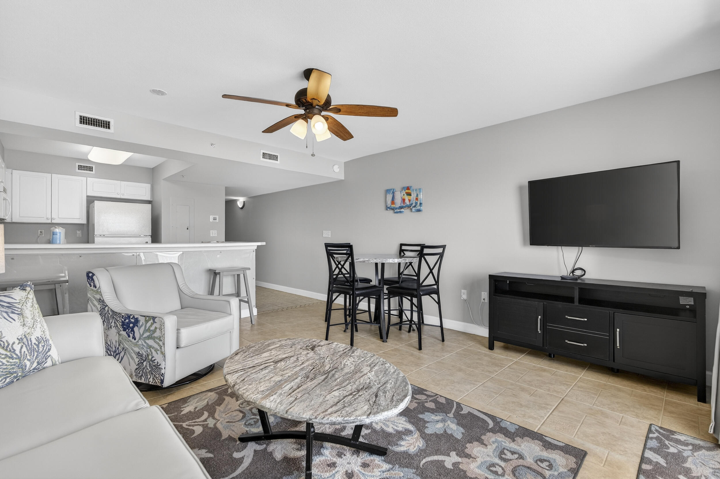 PELICAN ISLE - Residential