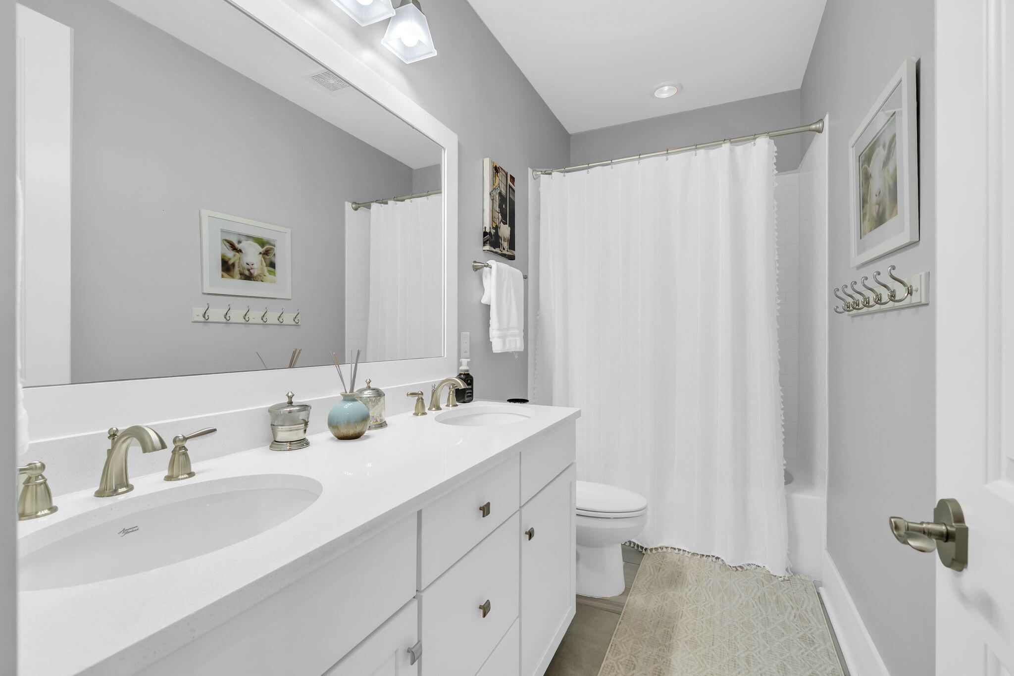 NATUREWALK AT SEAGROVE - Residential