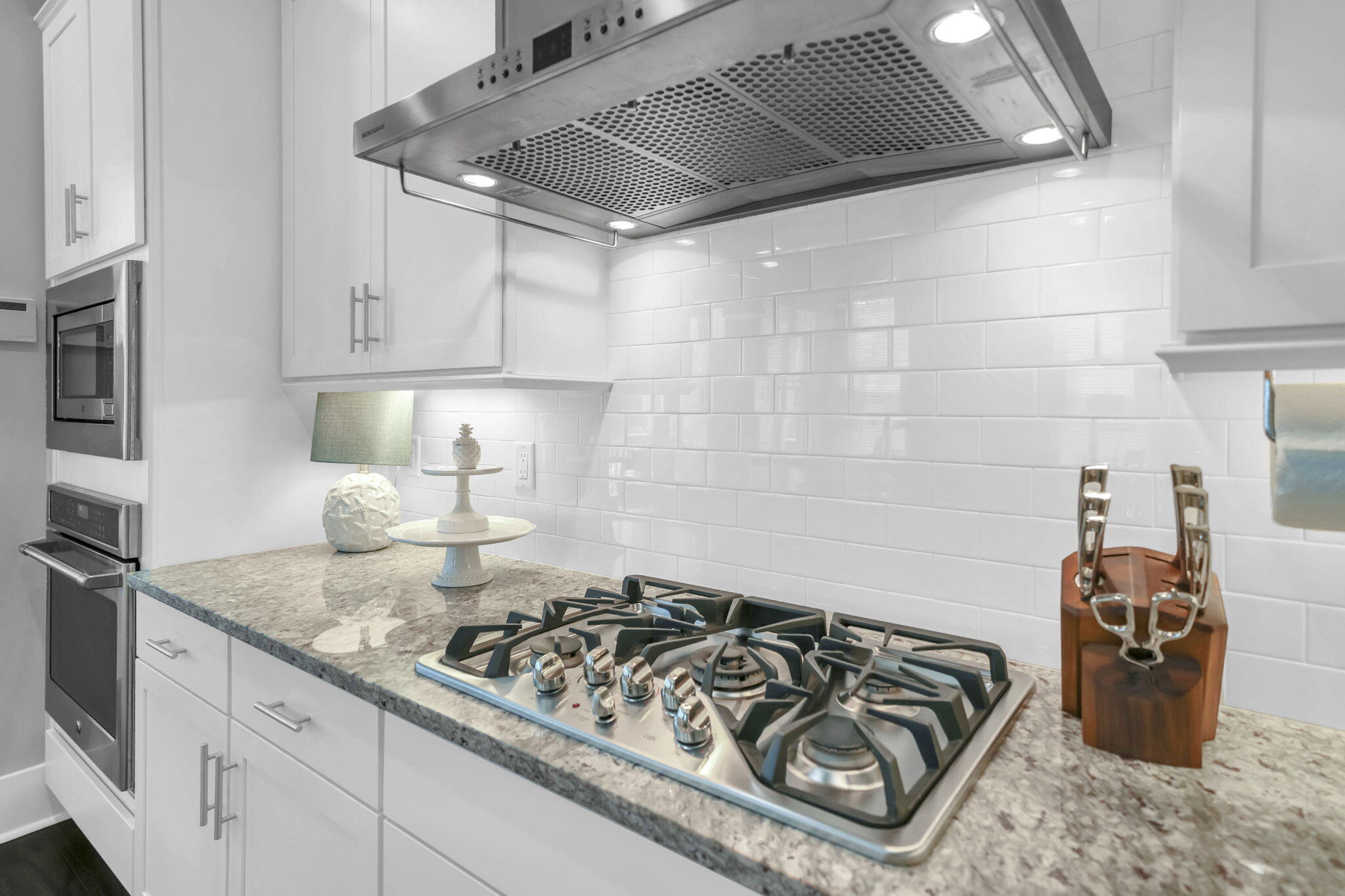 NATUREWALK AT SEAGROVE - Residential