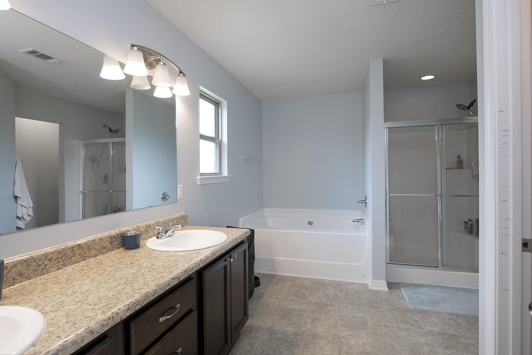 NAVARRE S/D 2ND ADDN - Residential