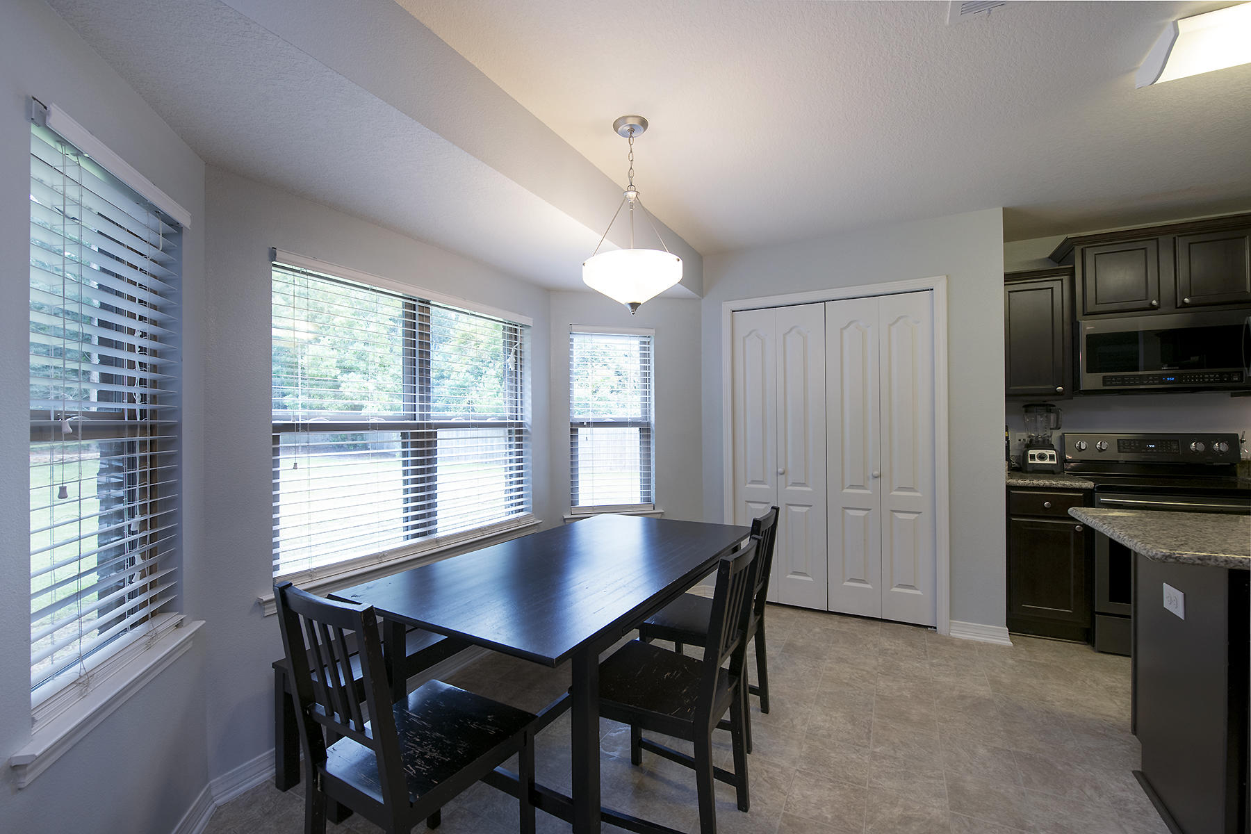 NAVARRE S/D 2ND ADDN - Residential