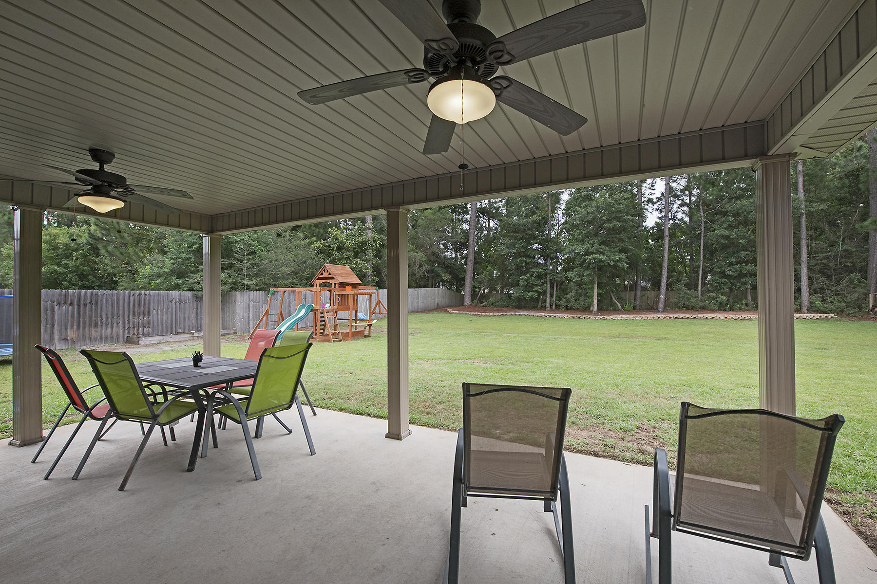 NAVARRE S/D 2ND ADDN - Residential