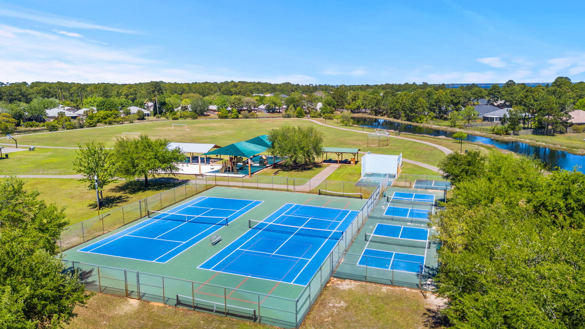 DRIFTWOOD ESTATES - Residential