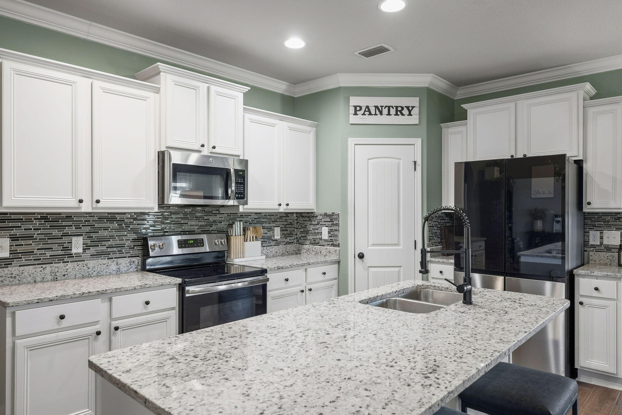 DRIFTWOOD ESTATES - Residential