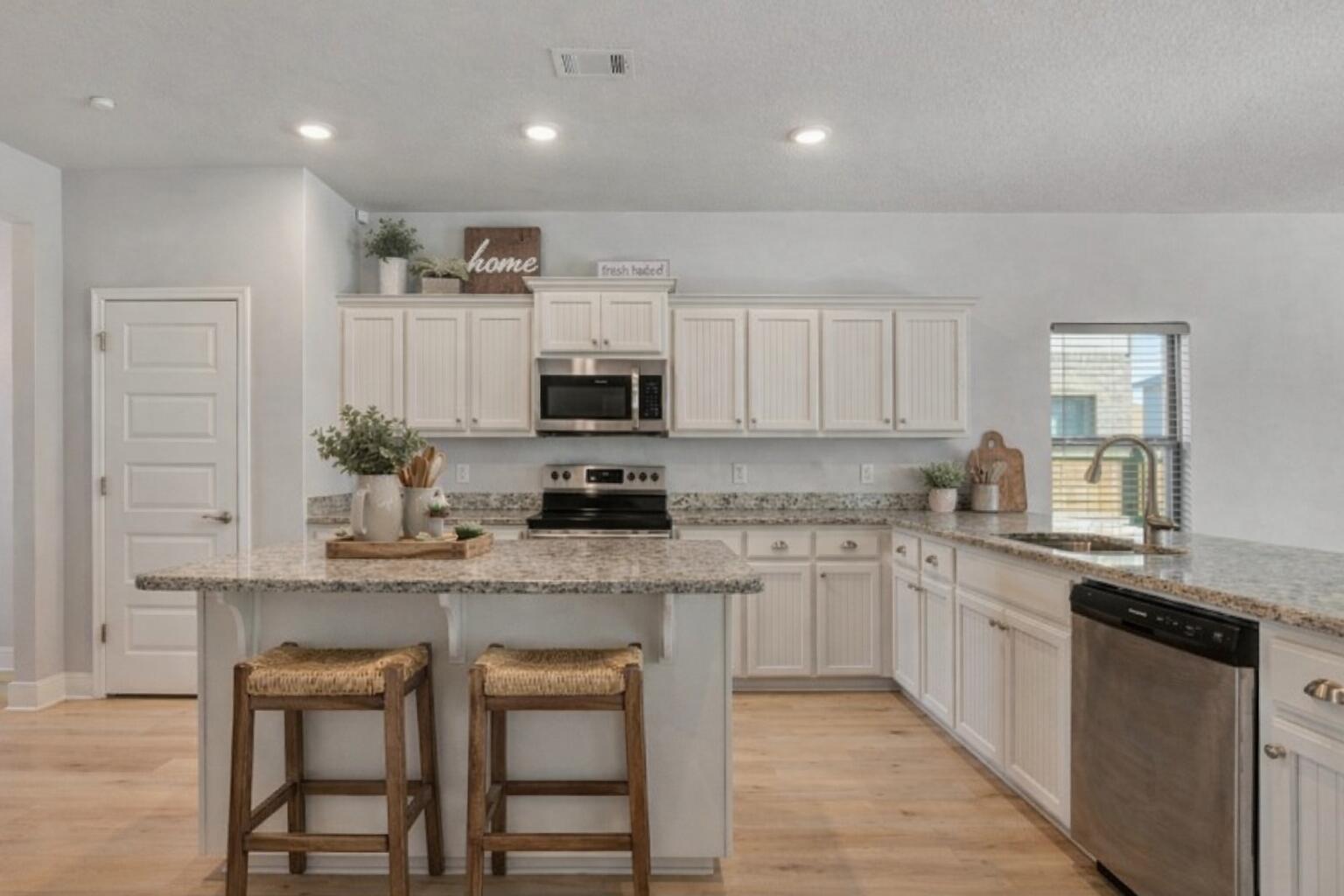 RIDGEWAY LANDING - Residential