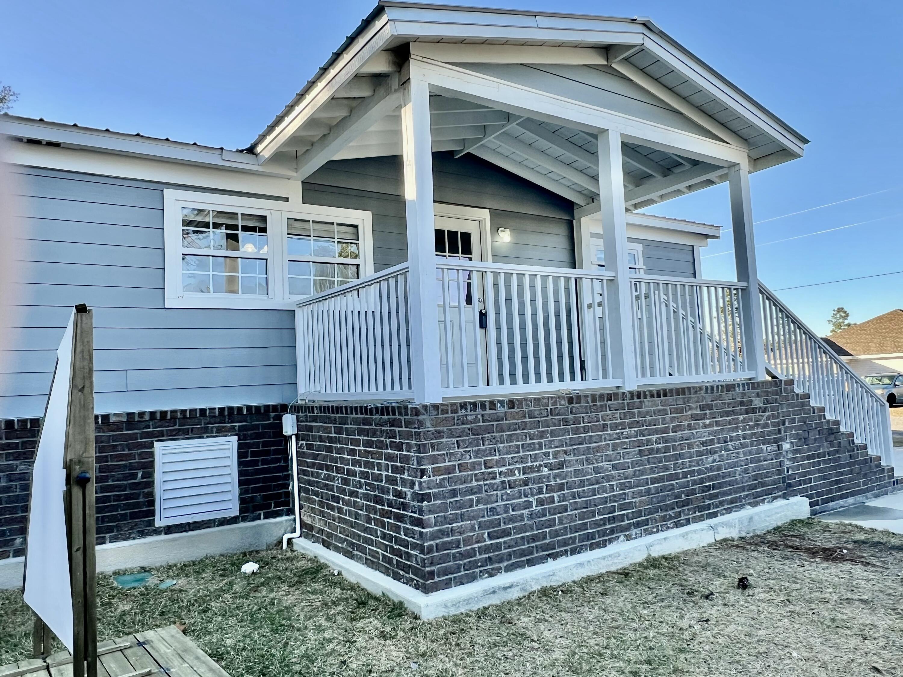 OAKWOOD LAKES ESTATES - Residential