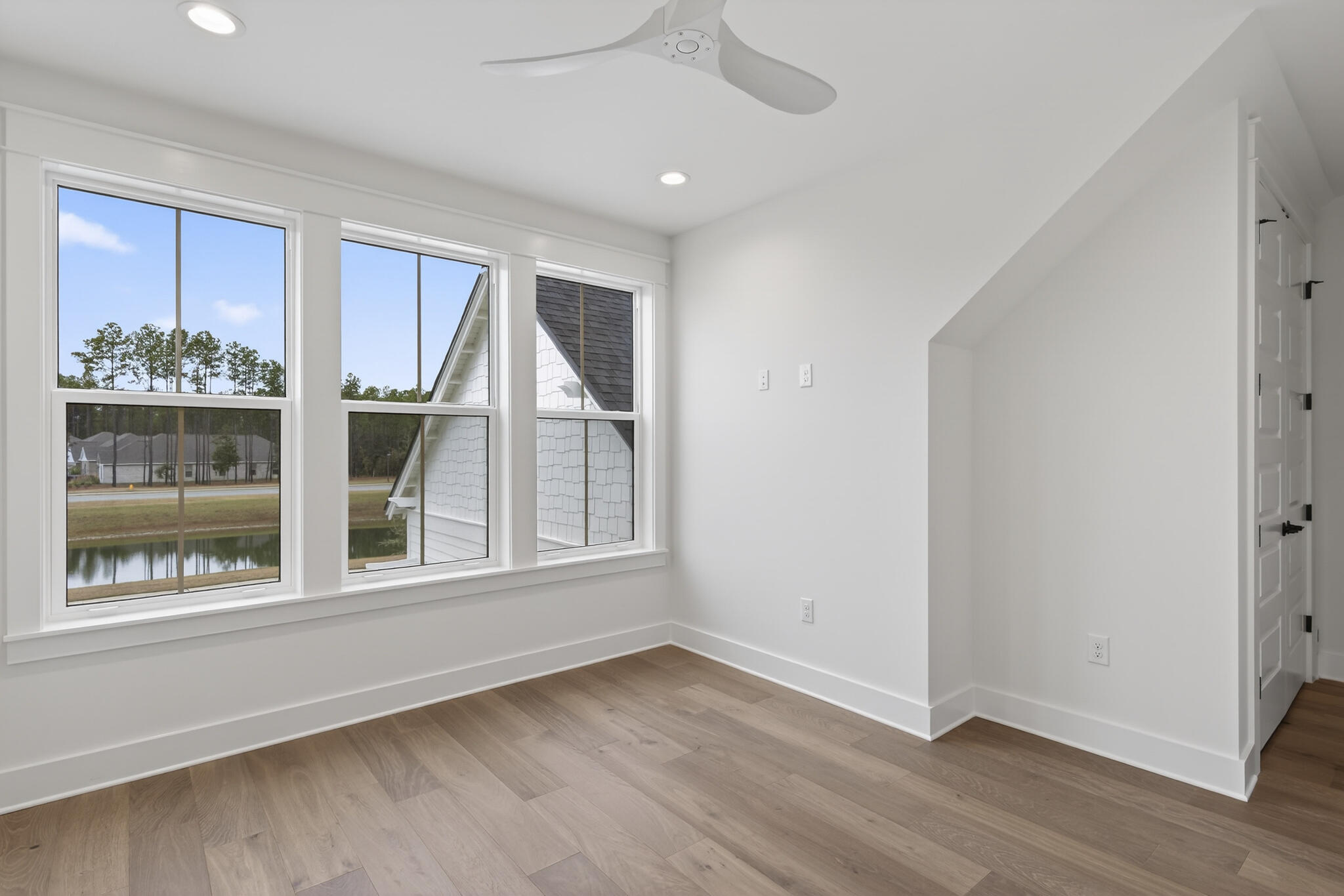 HAMMOCK BAY - Residential