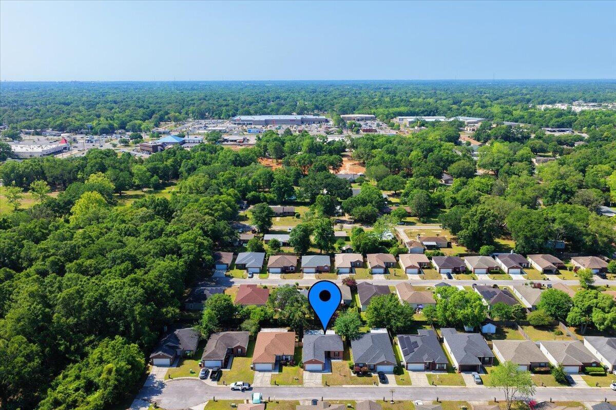 HOLSBERRY ESTATES - Residential