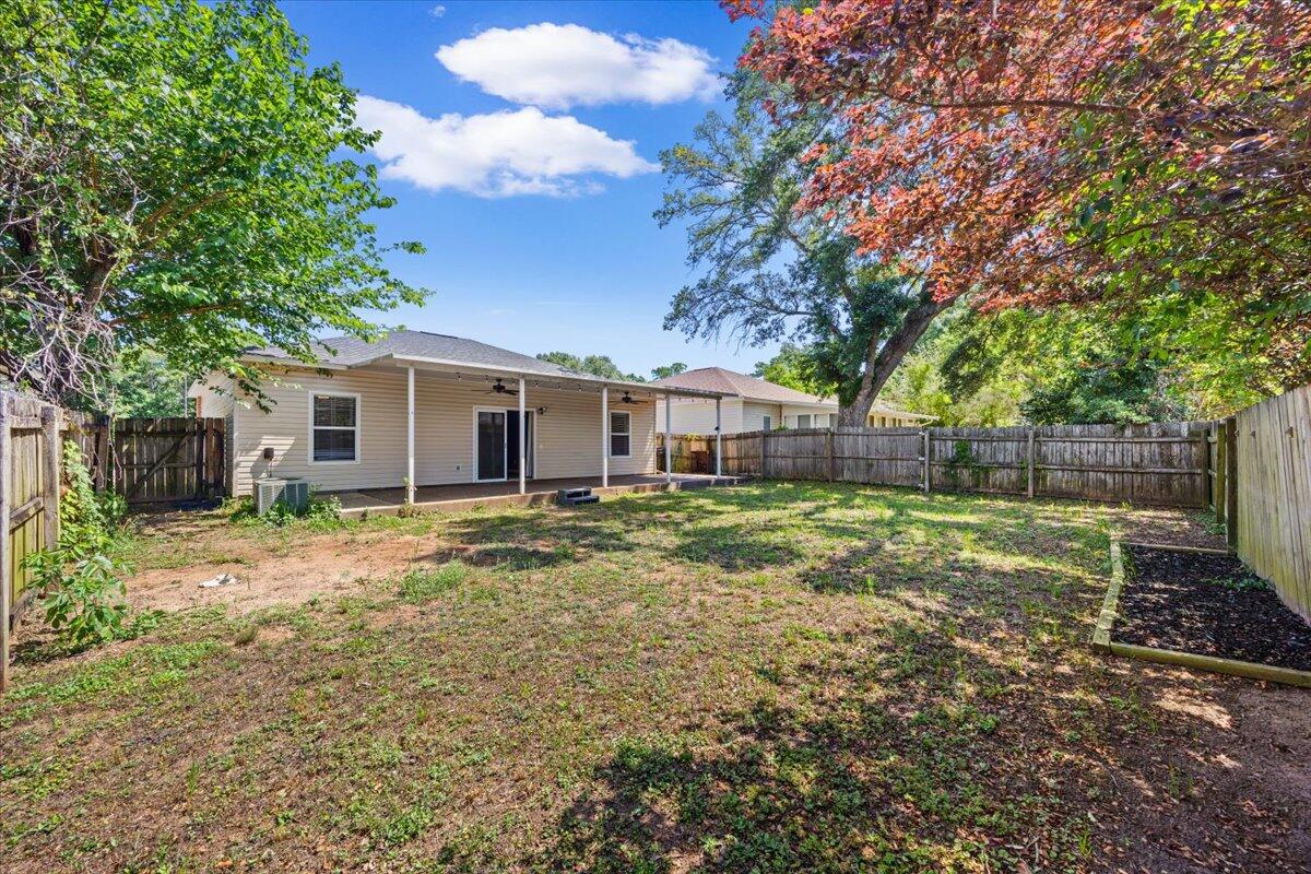 HOLSBERRY ESTATES - Residential