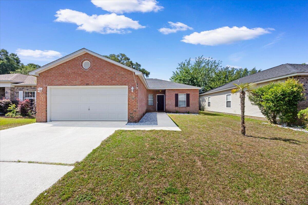 HOLSBERRY ESTATES - Residential