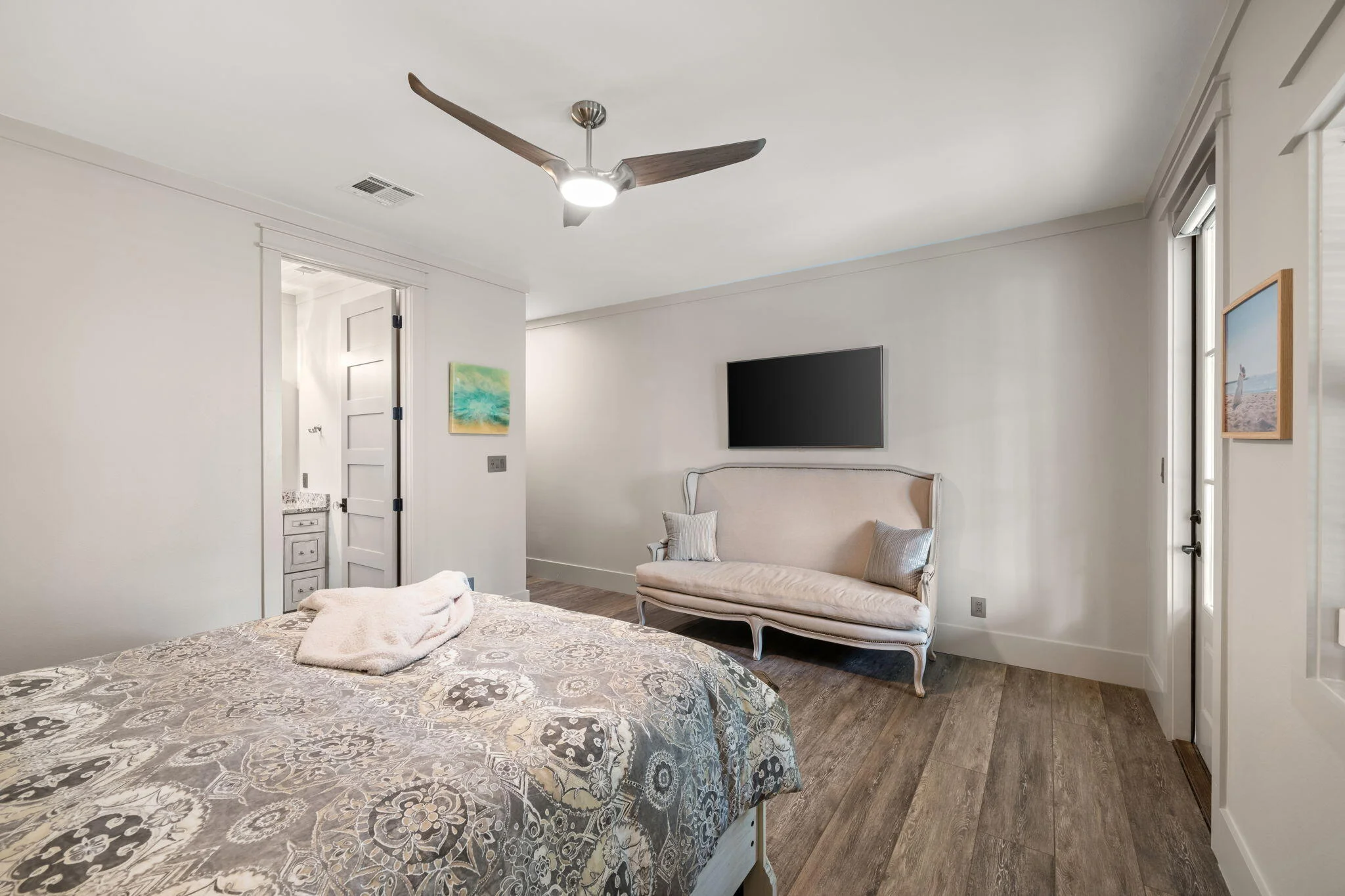 Santa Rosa Beach, Florida, 32459, United States, 5 Bedrooms Bedrooms, ,4 BathroomsBathrooms,Residential,Active,2044471