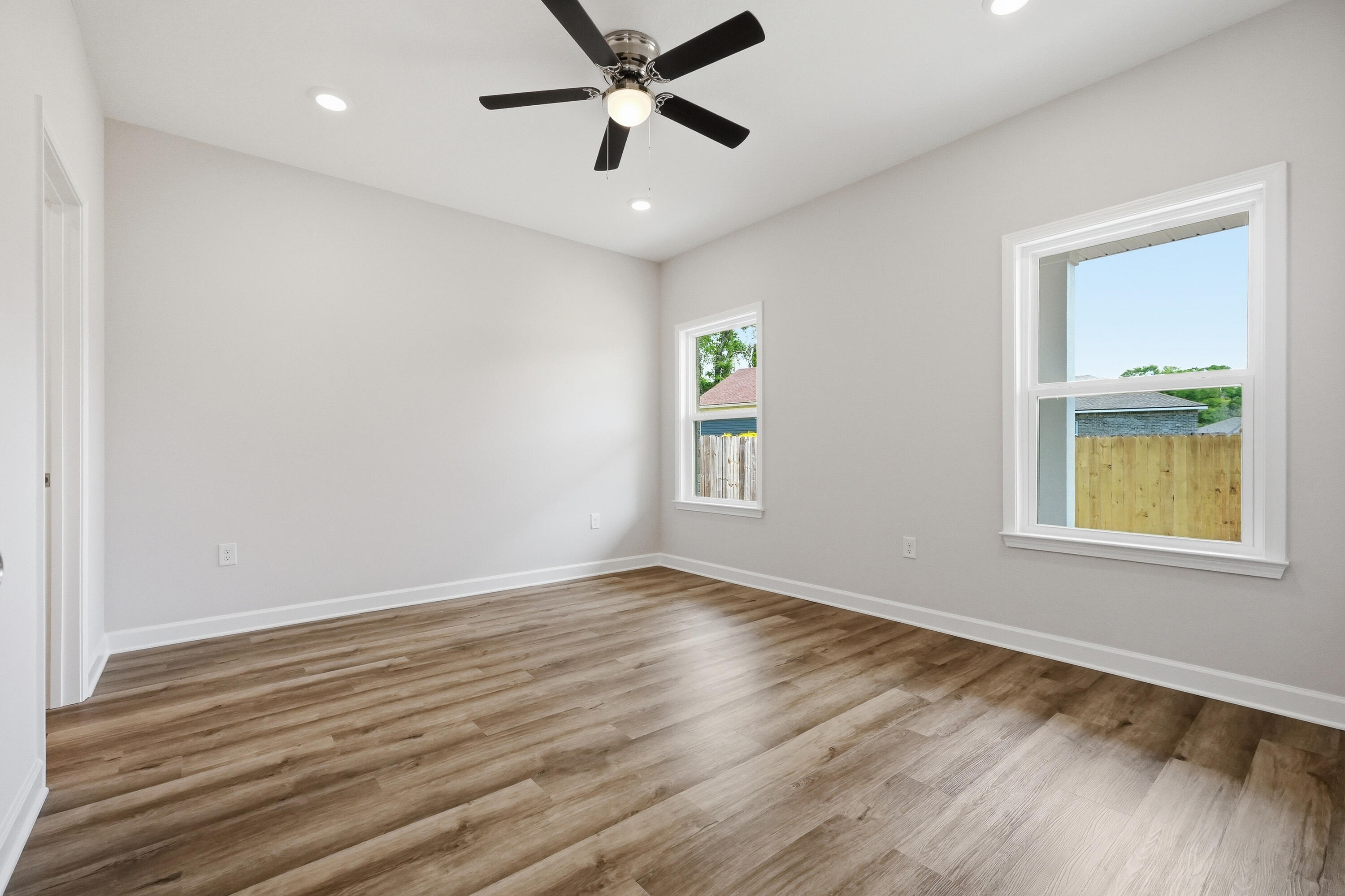 Grande Oaks - Residential