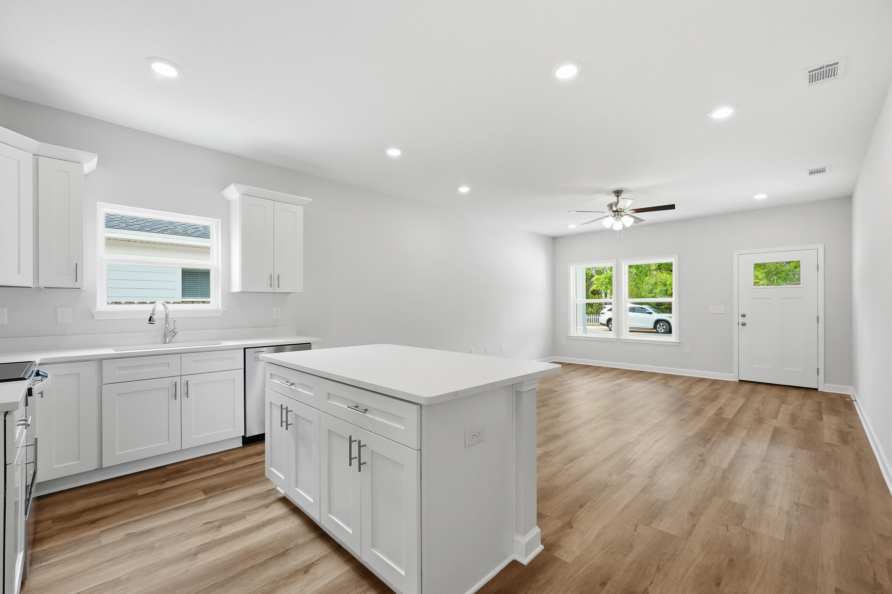 Grande Oaks - Residential