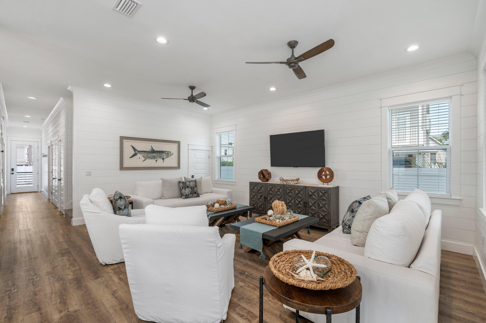 SANDPIPER BEACH COLONY UNREC - Residential