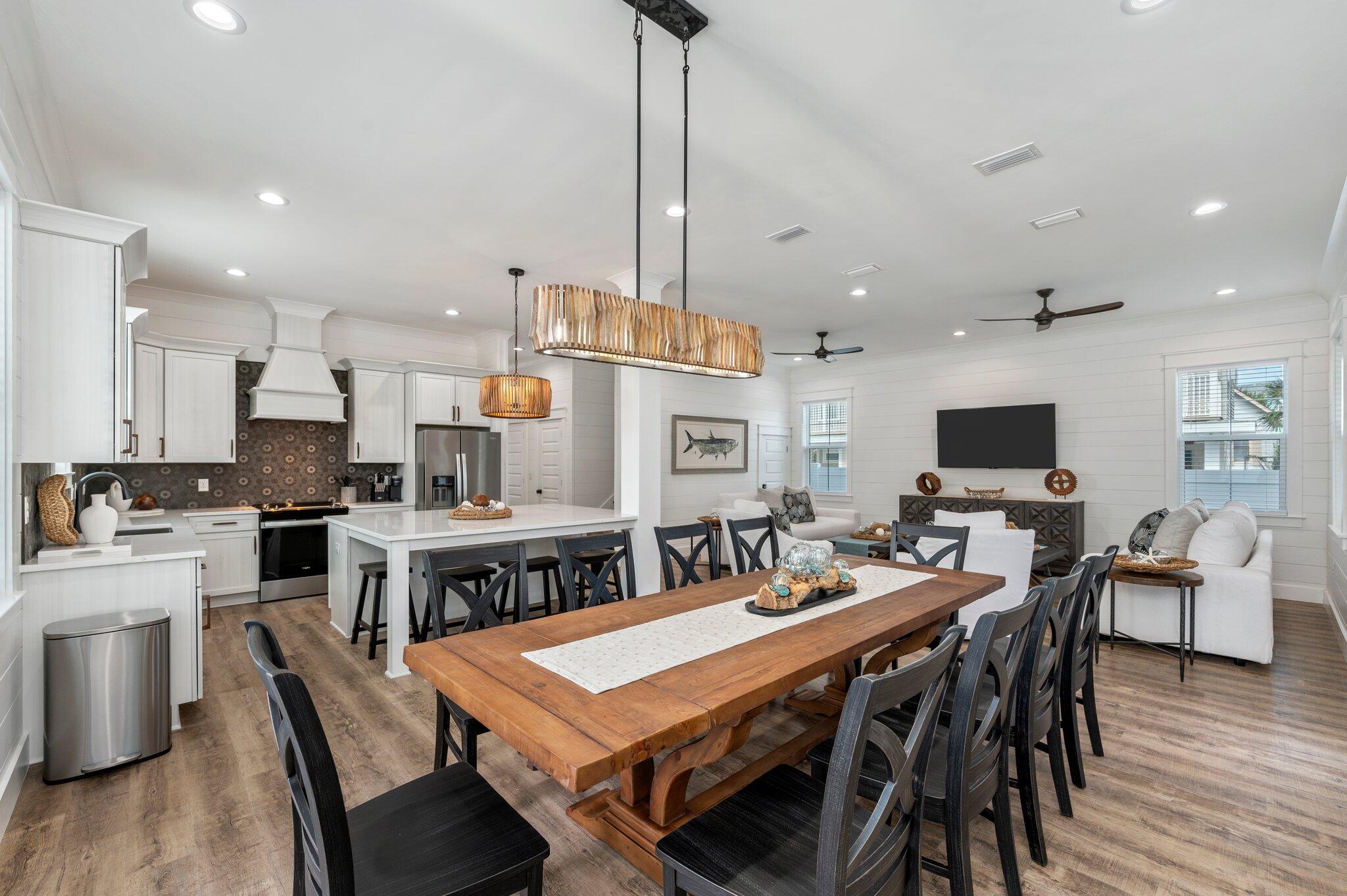 SANDPIPER BEACH COLONY UNREC - Residential