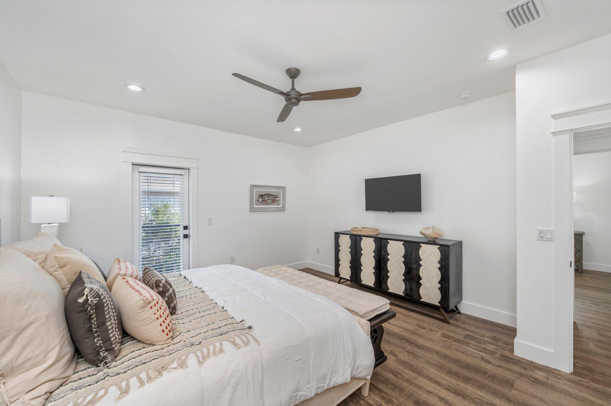 SANDPIPER BEACH COLONY UNREC - Residential