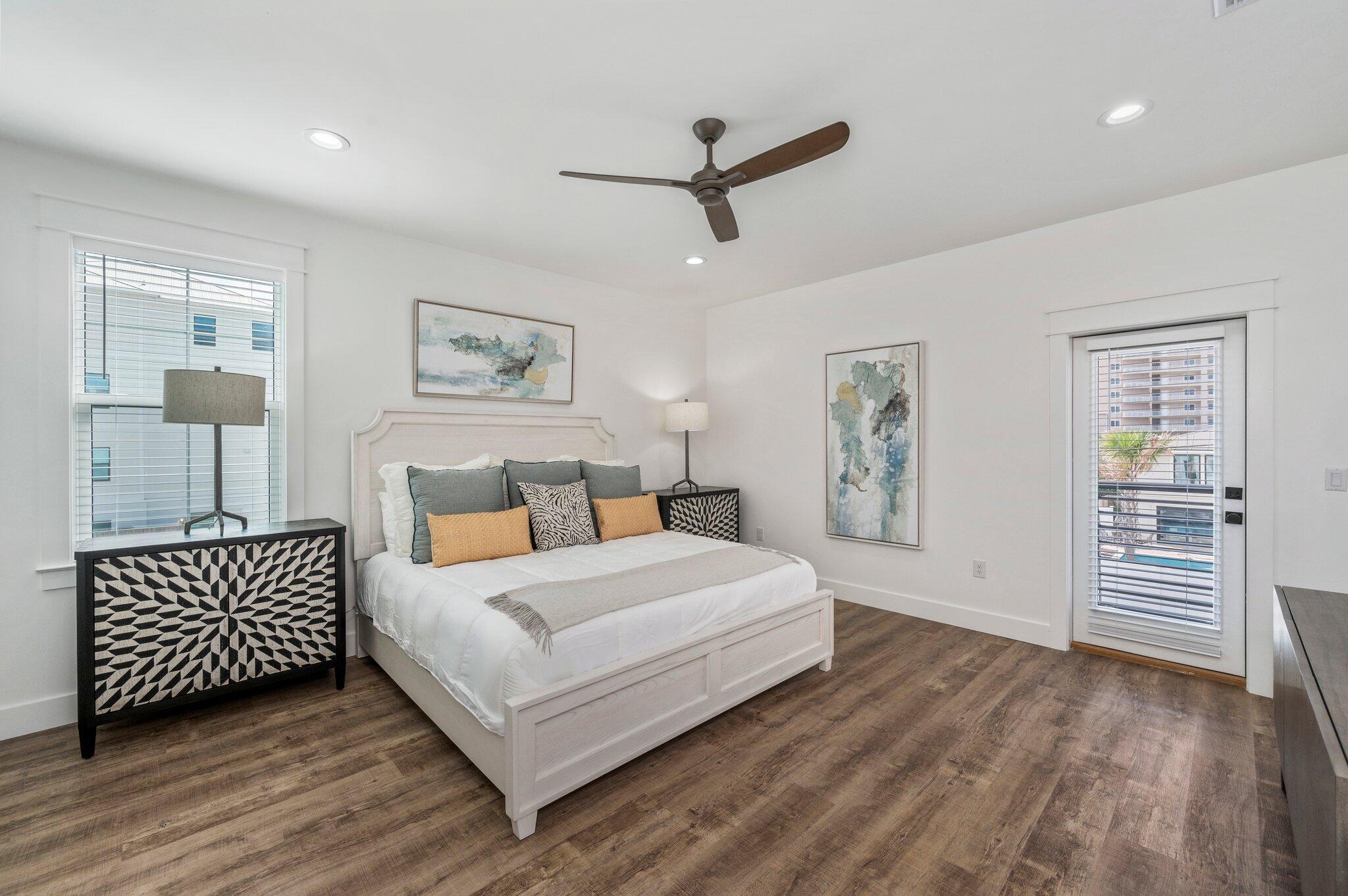 SANDPIPER BEACH COLONY UNREC - Residential