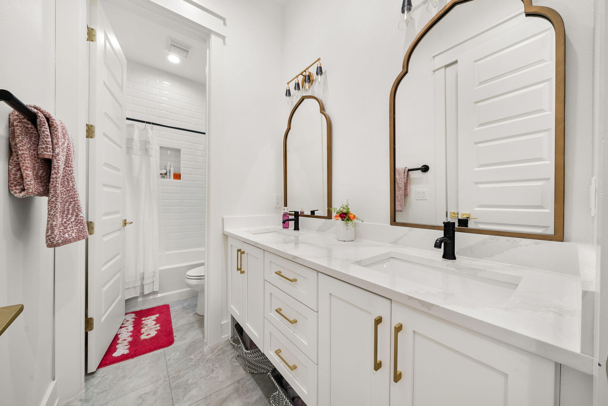 Thompson Woods - Residential