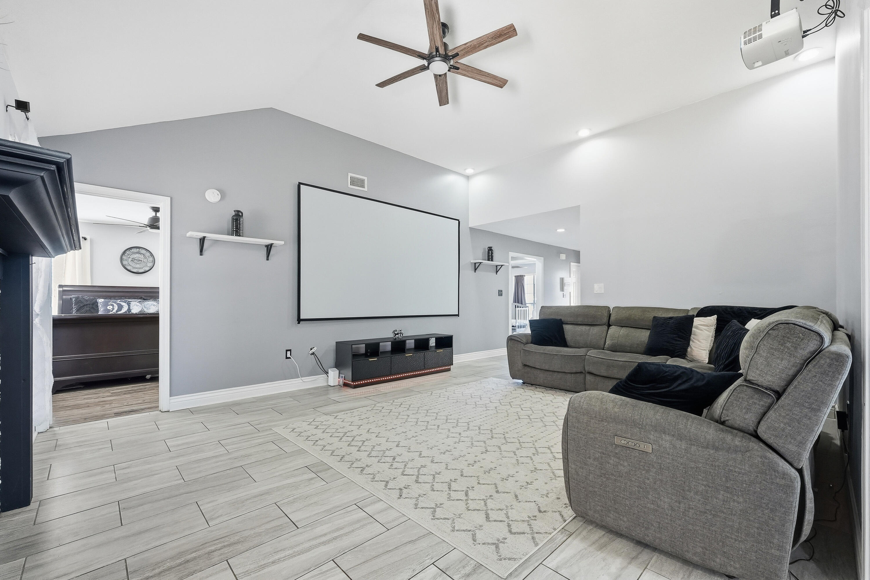 SANDY RIDGE ESTATES - Residential