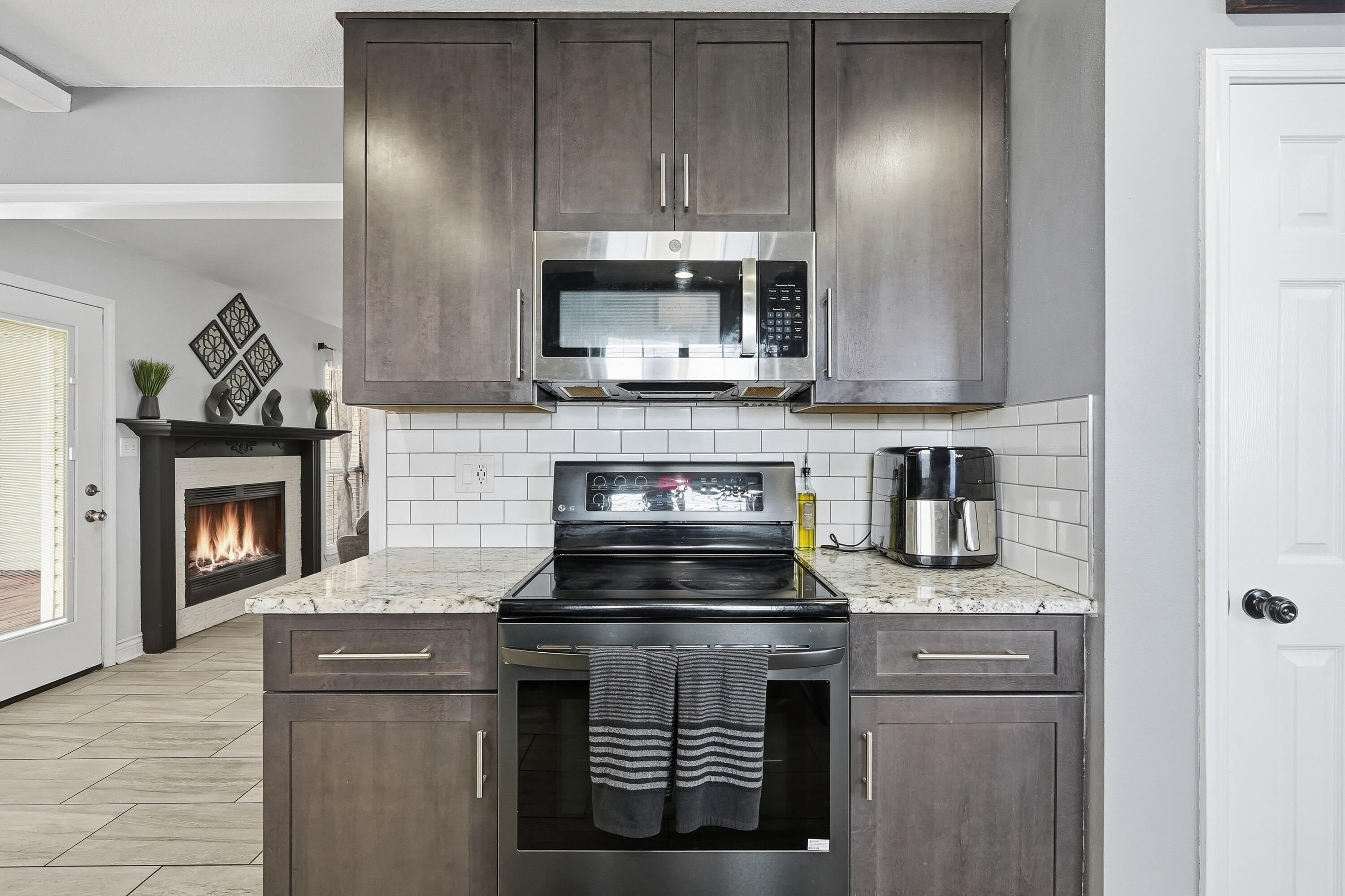 SANDY RIDGE ESTATES - Residential