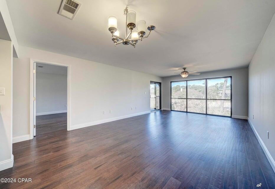 Hombre Golf Village - Residential Lease