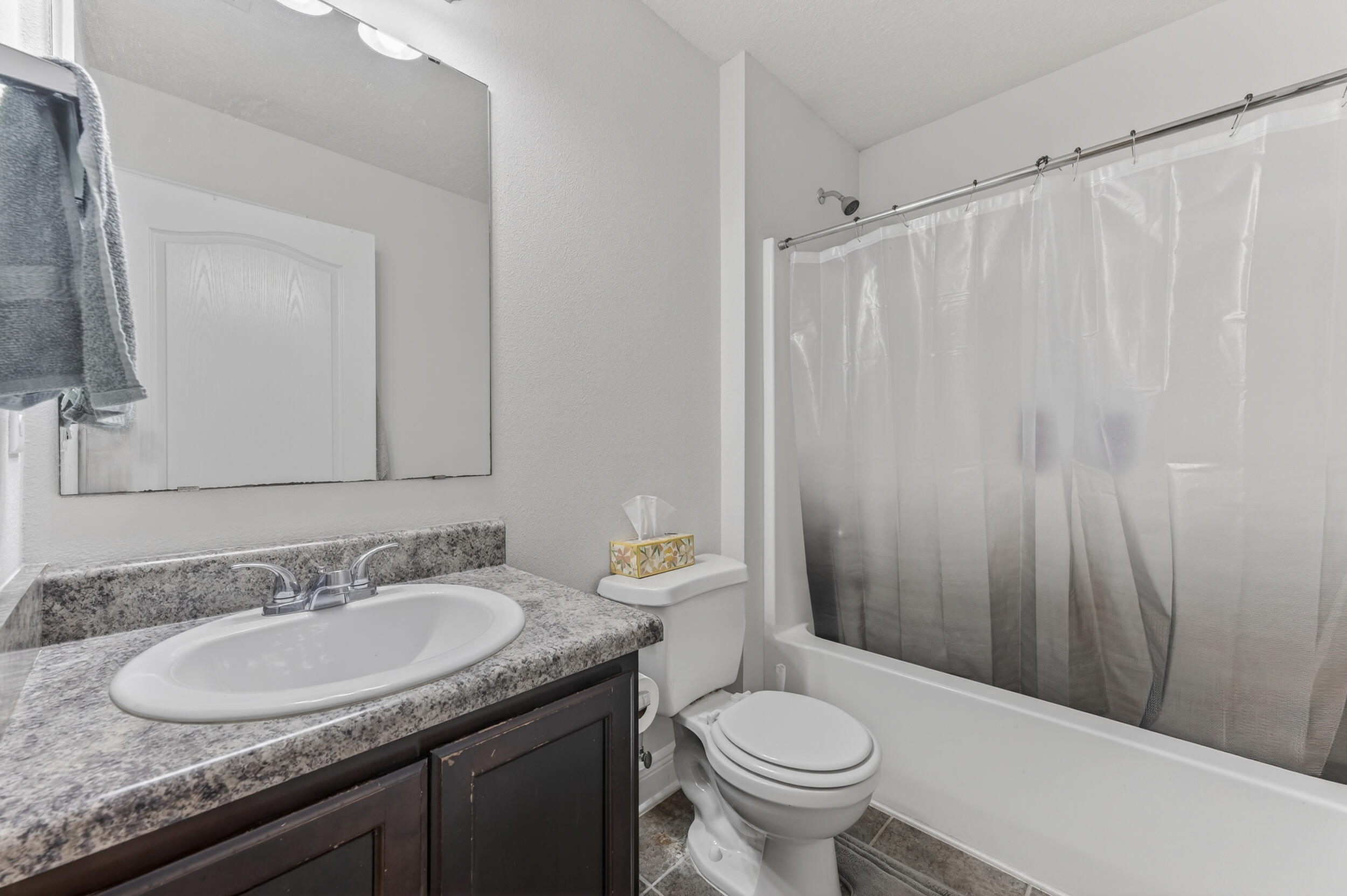 SILVER SPRINGS EST - Residential