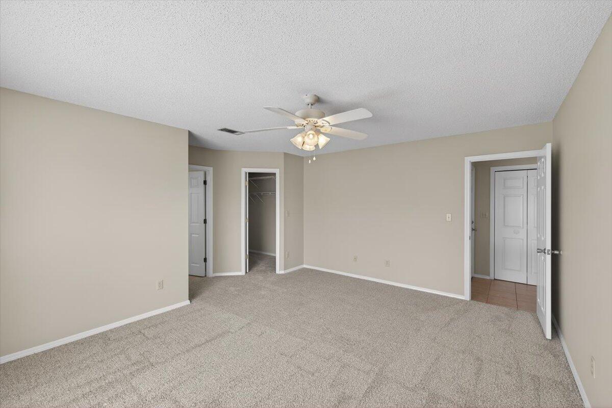 PARKWOOD SQUARE PH 1 - Residential