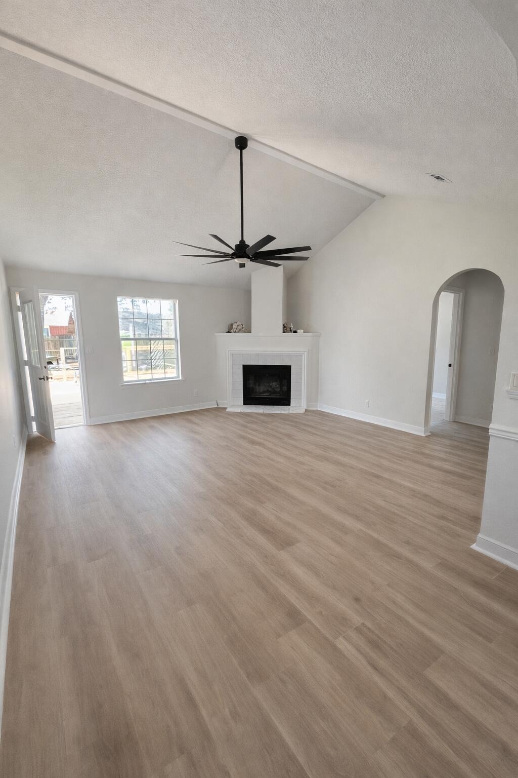 COUNTRYVIEW ESTATES 6TH ADDN PH1 - Residential