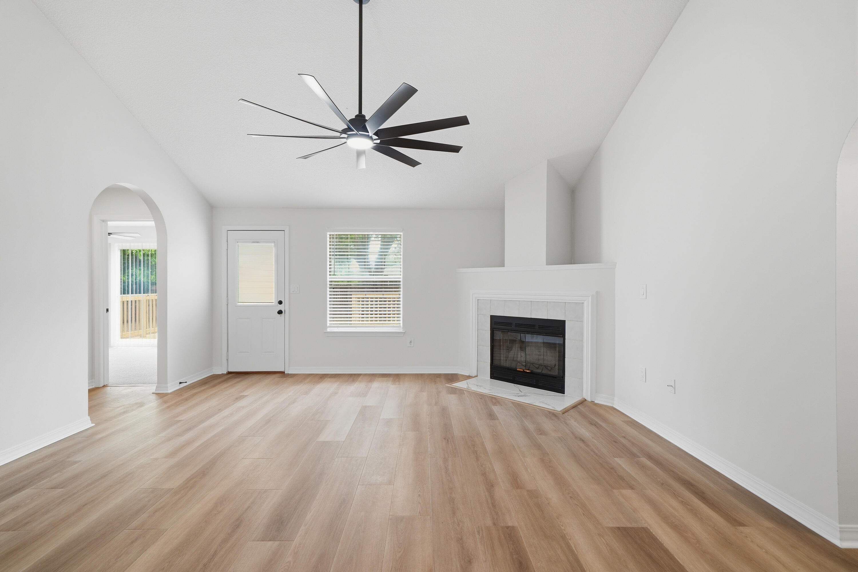 COUNTRYVIEW ESTATES 6TH ADDN PH1 - Residential