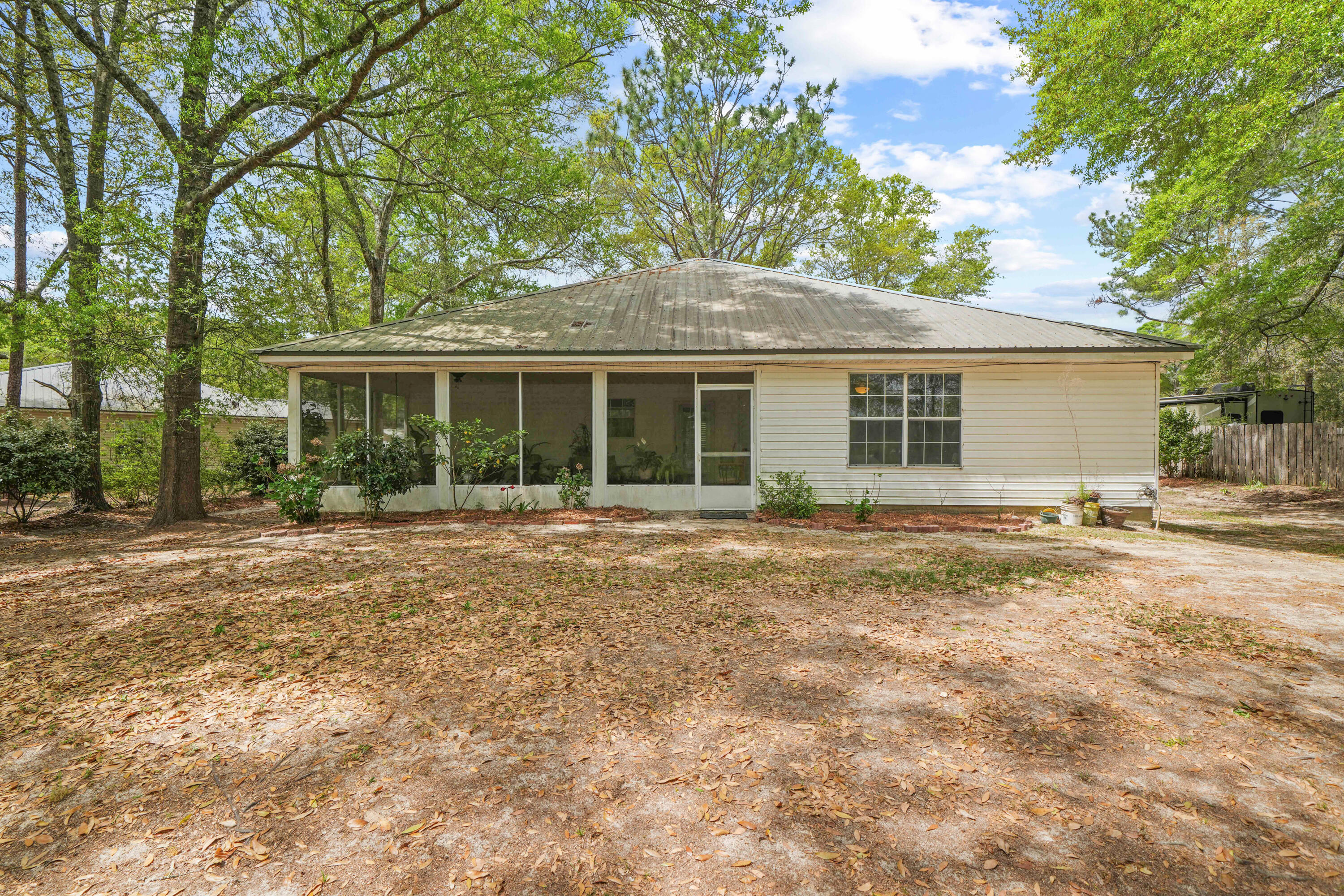 LAKE JUNIPER ESTATES UNIT 3 - Residential