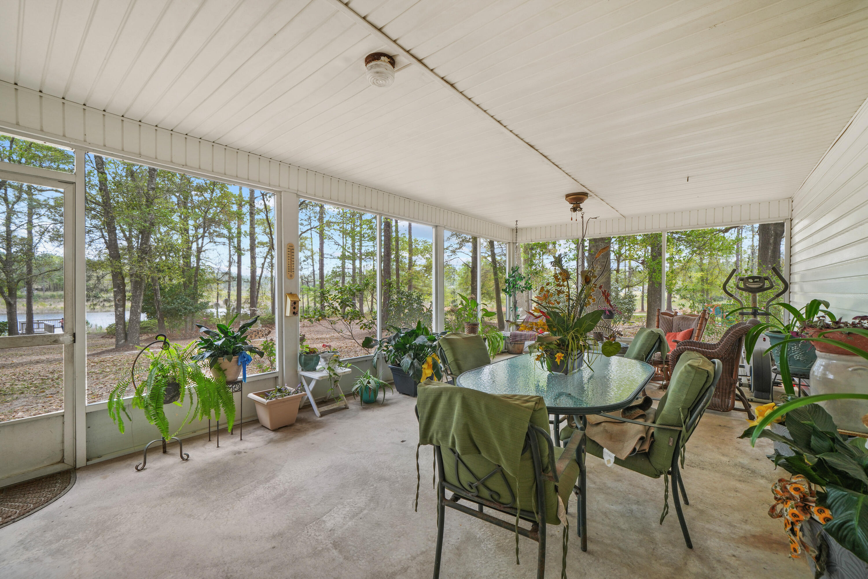 LAKE JUNIPER ESTATES UNIT 3 - Residential