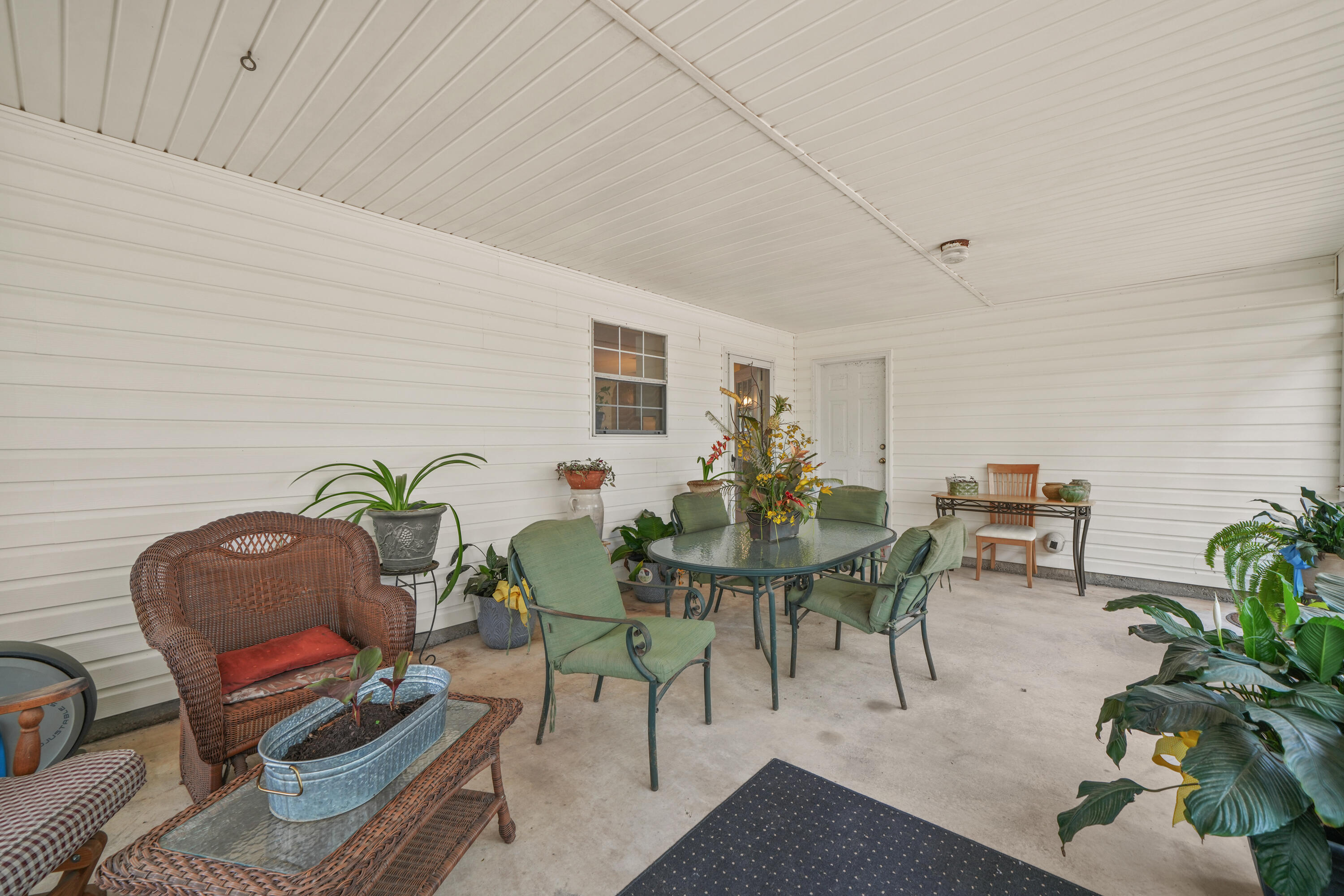 LAKE JUNIPER ESTATES UNIT 3 - Residential