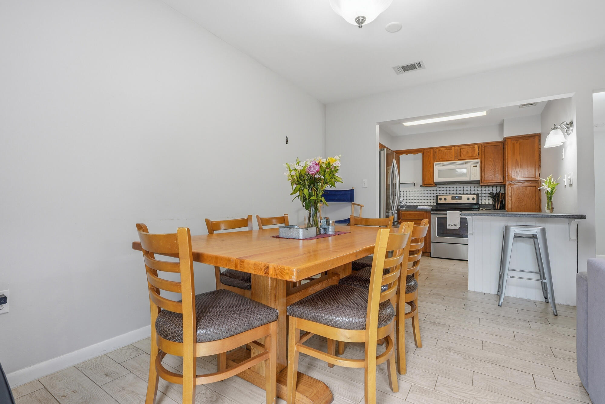 ROCKY BAYOU T/H - Residential