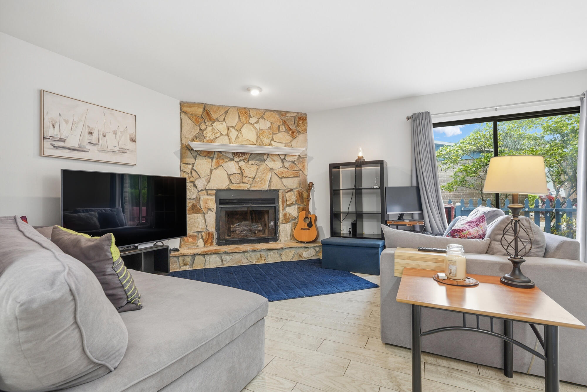 ROCKY BAYOU T/H - Residential