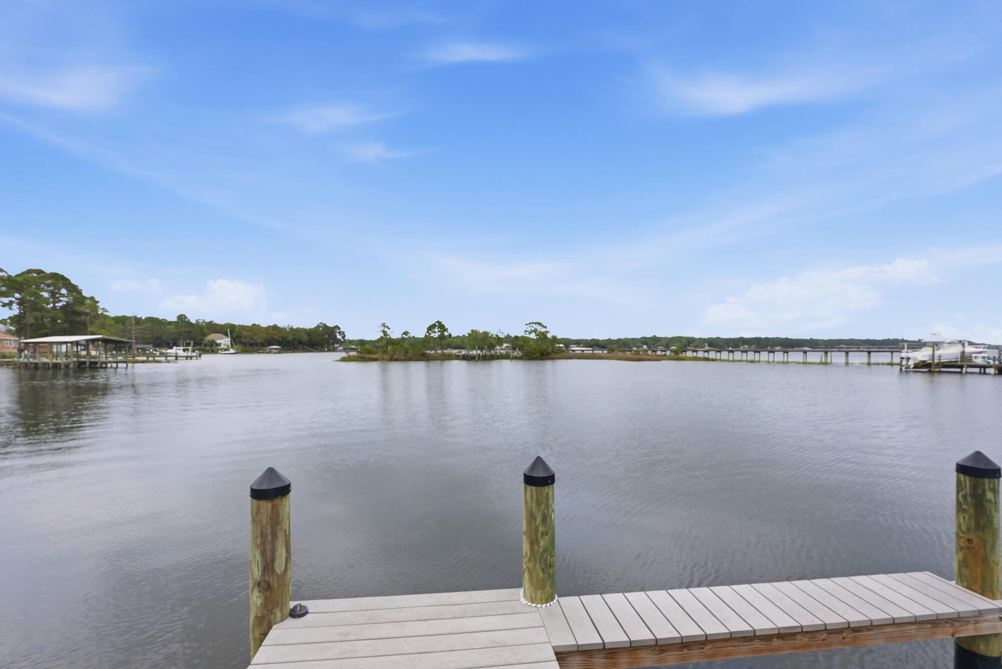 ROCKY BAYOU T/H - Residential