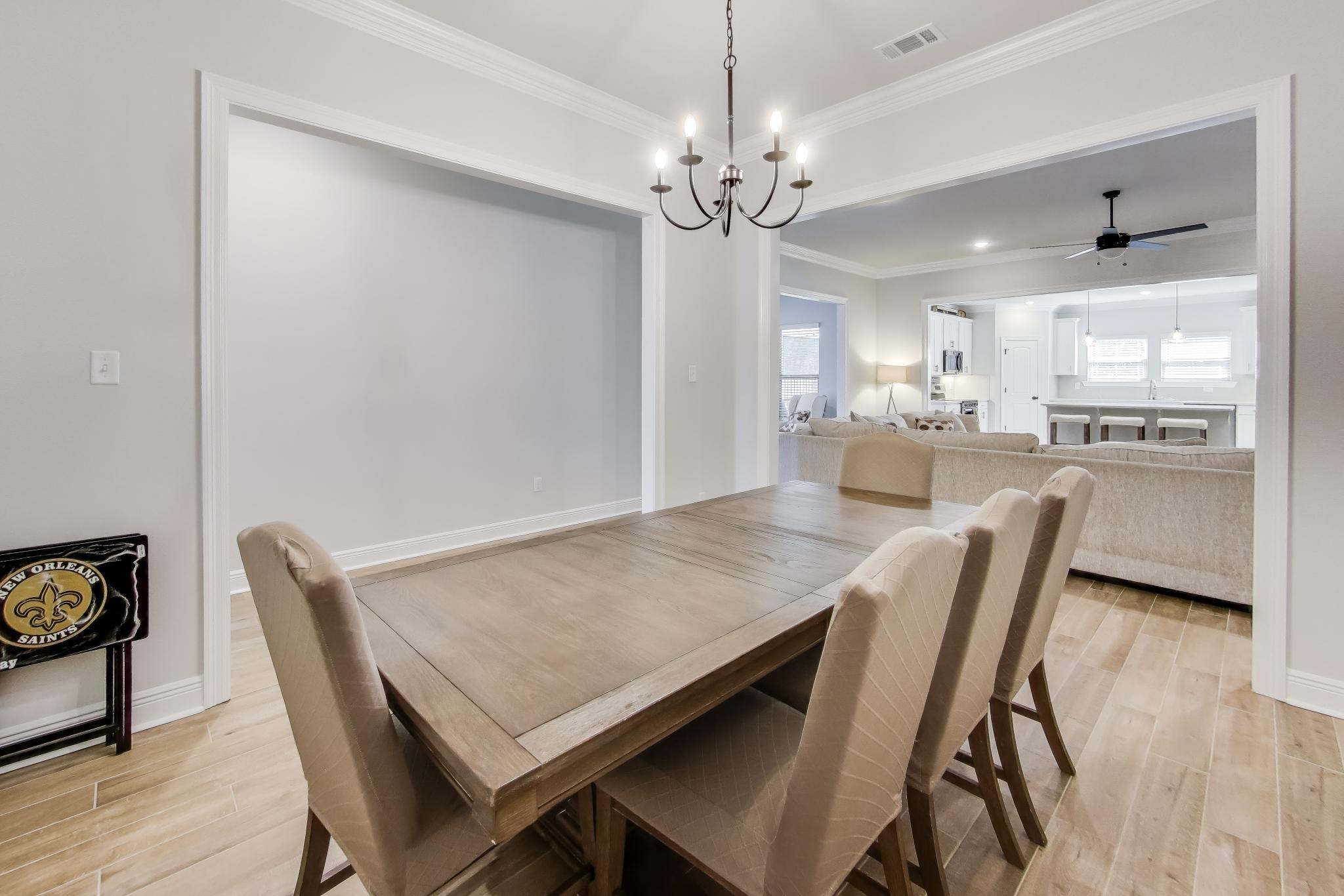 HAMMOCK BAY - BIRD SONG - Residential