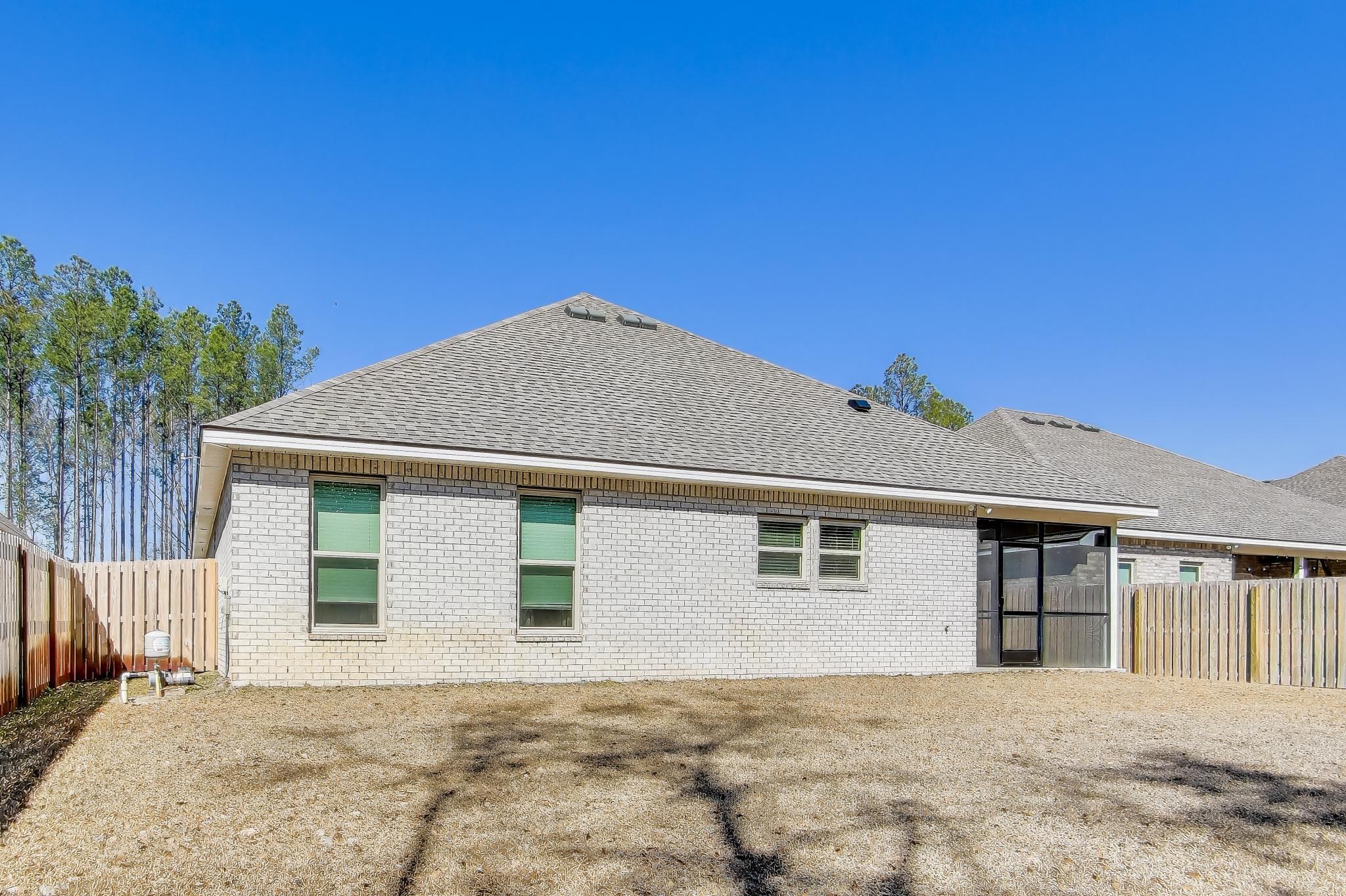 HAMMOCK BAY - BIRD SONG - Residential