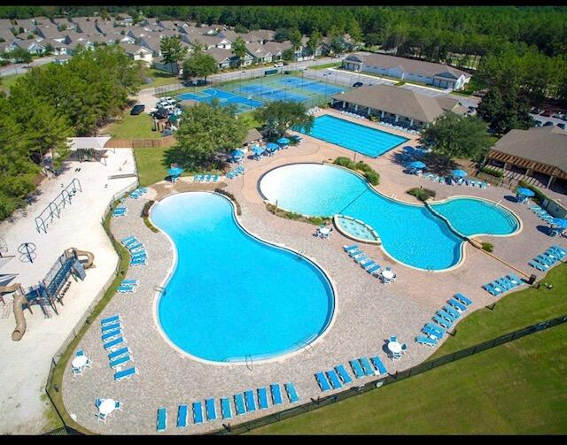 HAMMOCK BAY - BIRD SONG - Residential