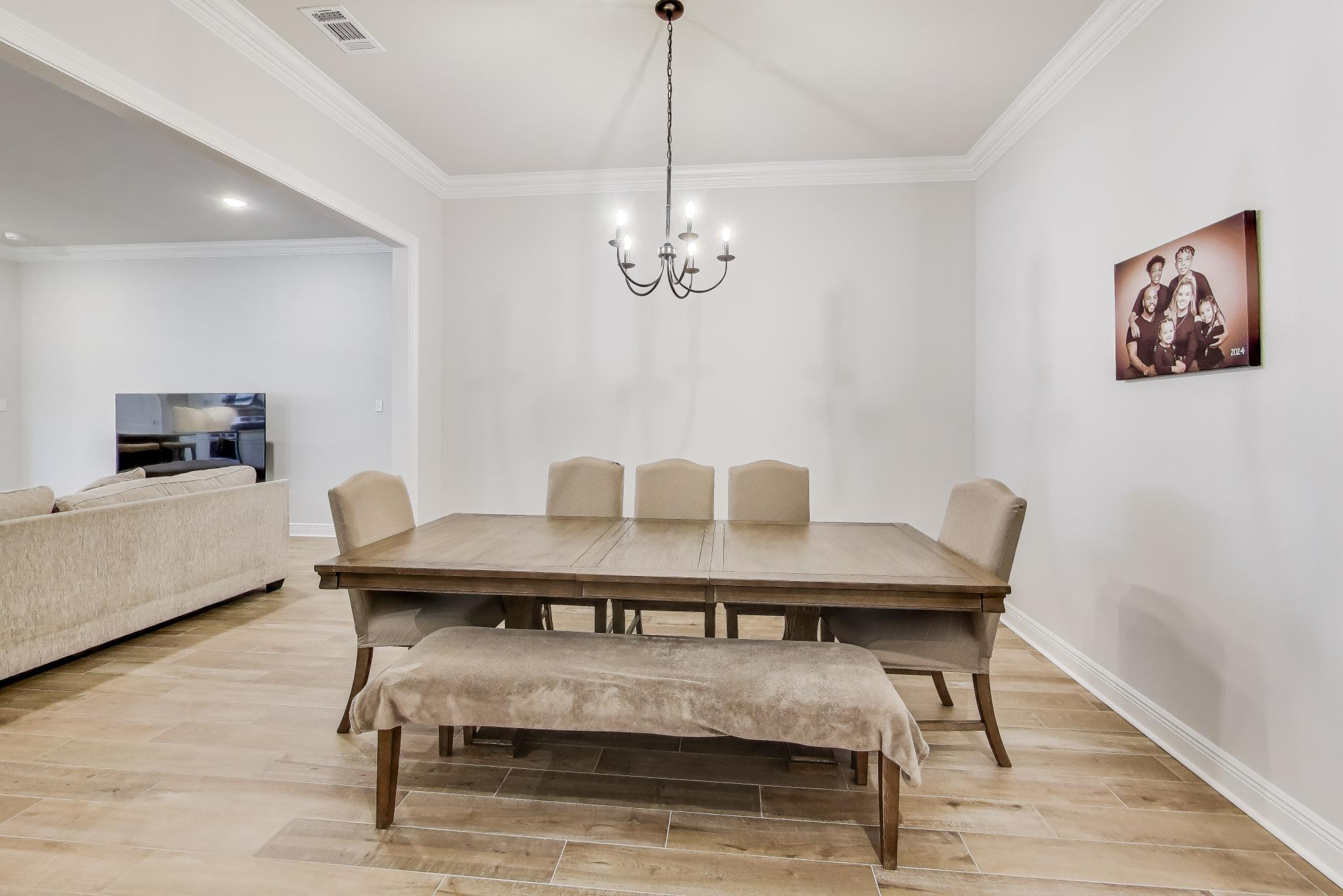 HAMMOCK BAY - BIRD SONG - Residential