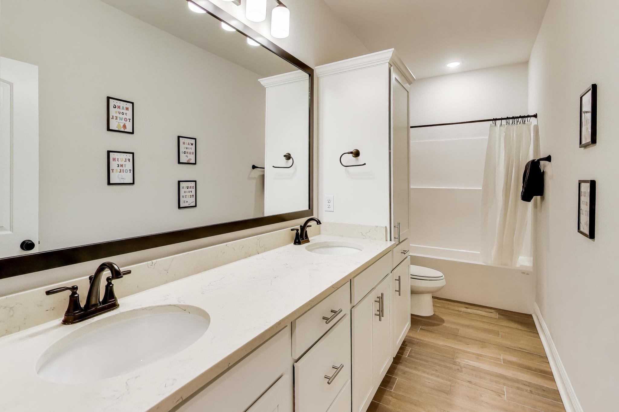 HAMMOCK BAY - BIRD SONG - Residential