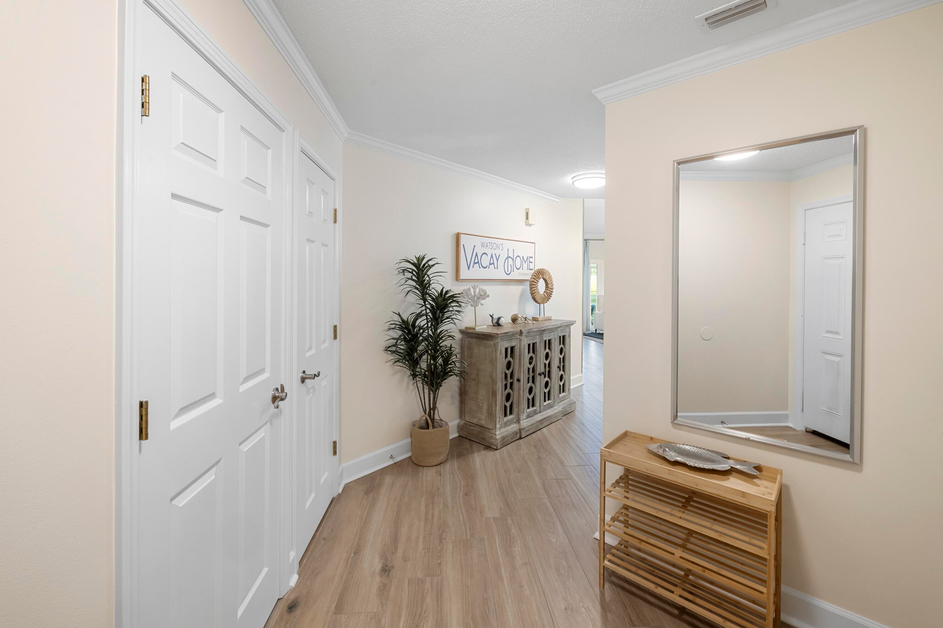 5232 Tivoli Drive 5232