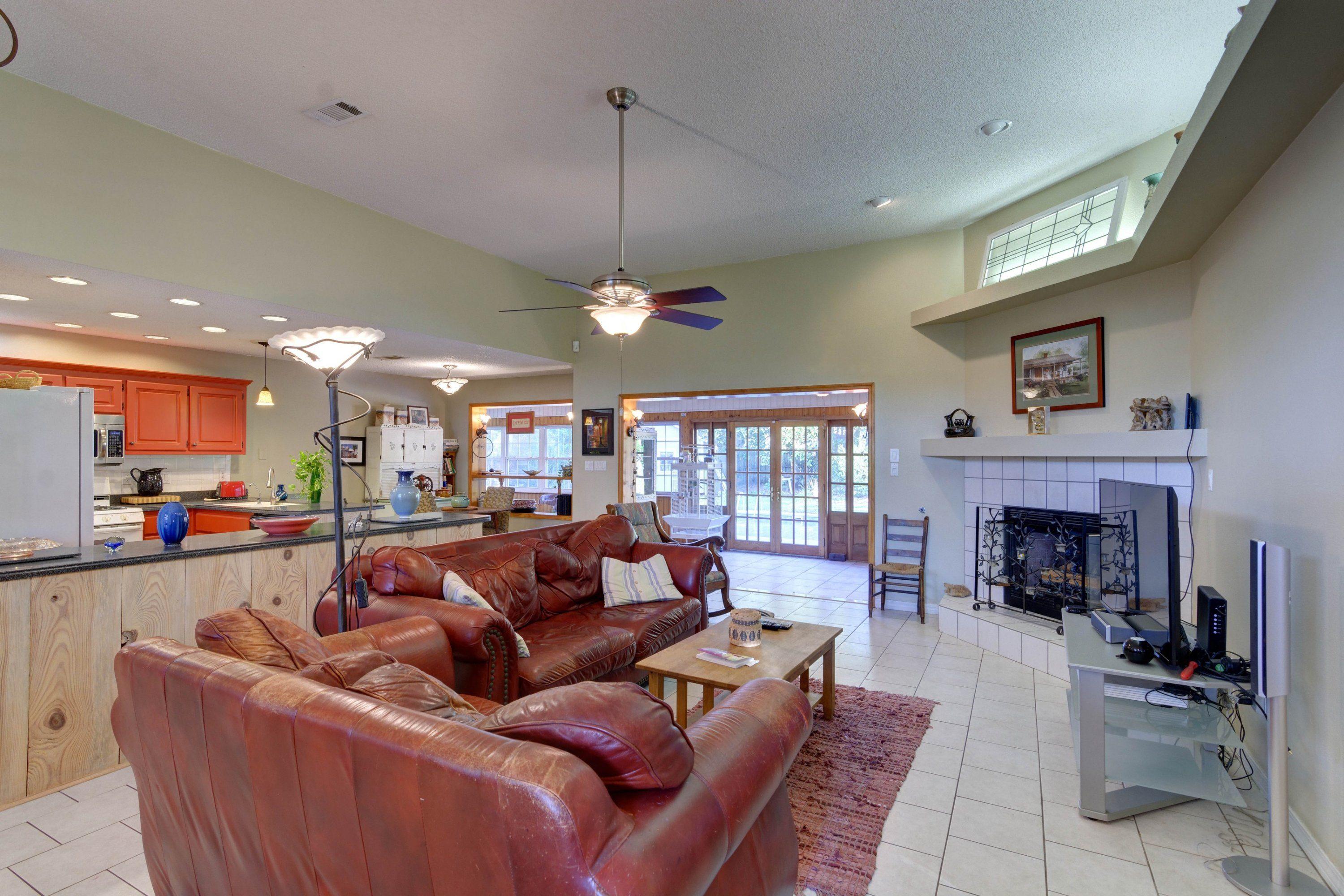 BAY WOODS S/D - Residential