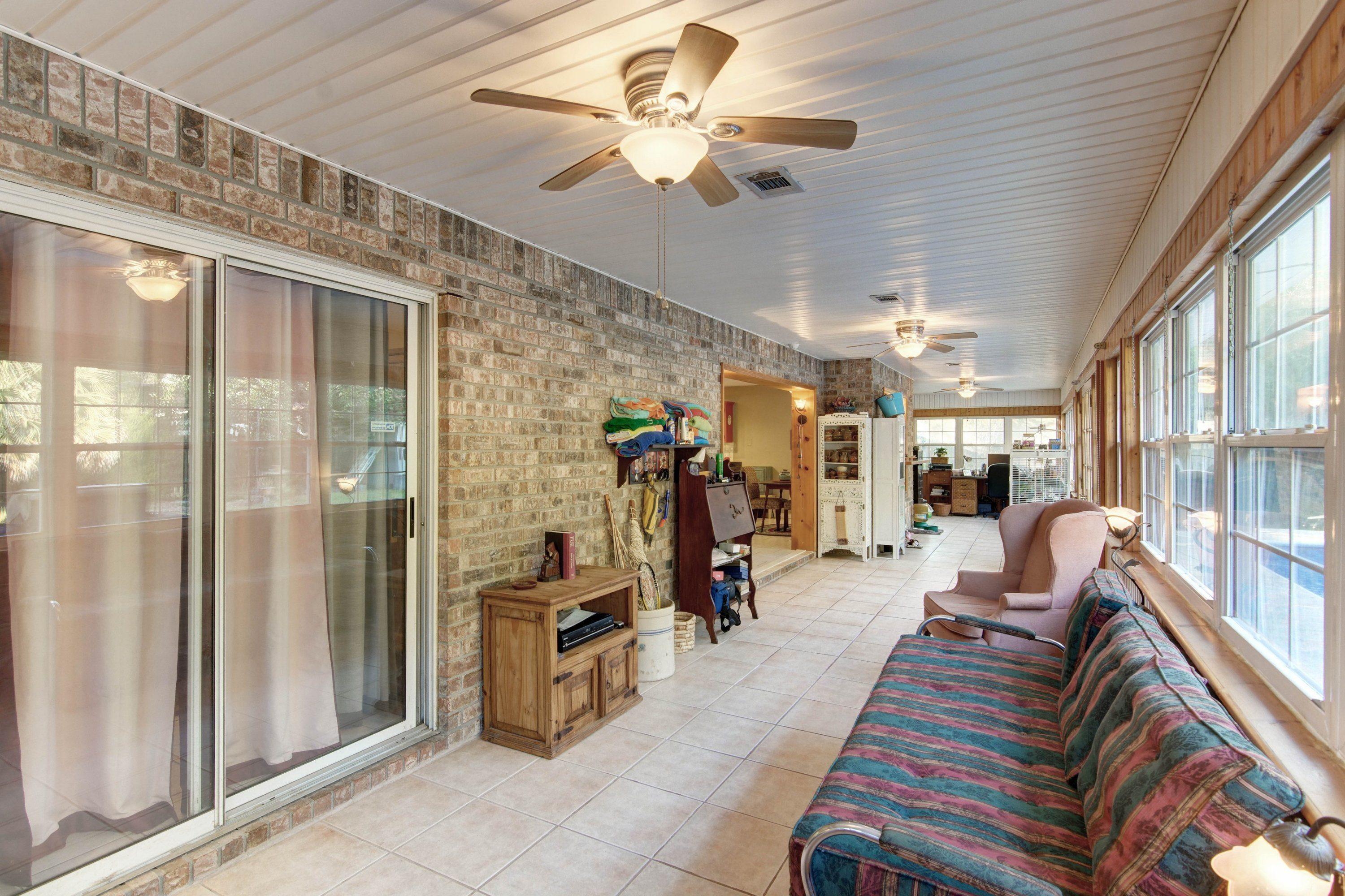 BAY WOODS S/D - Residential