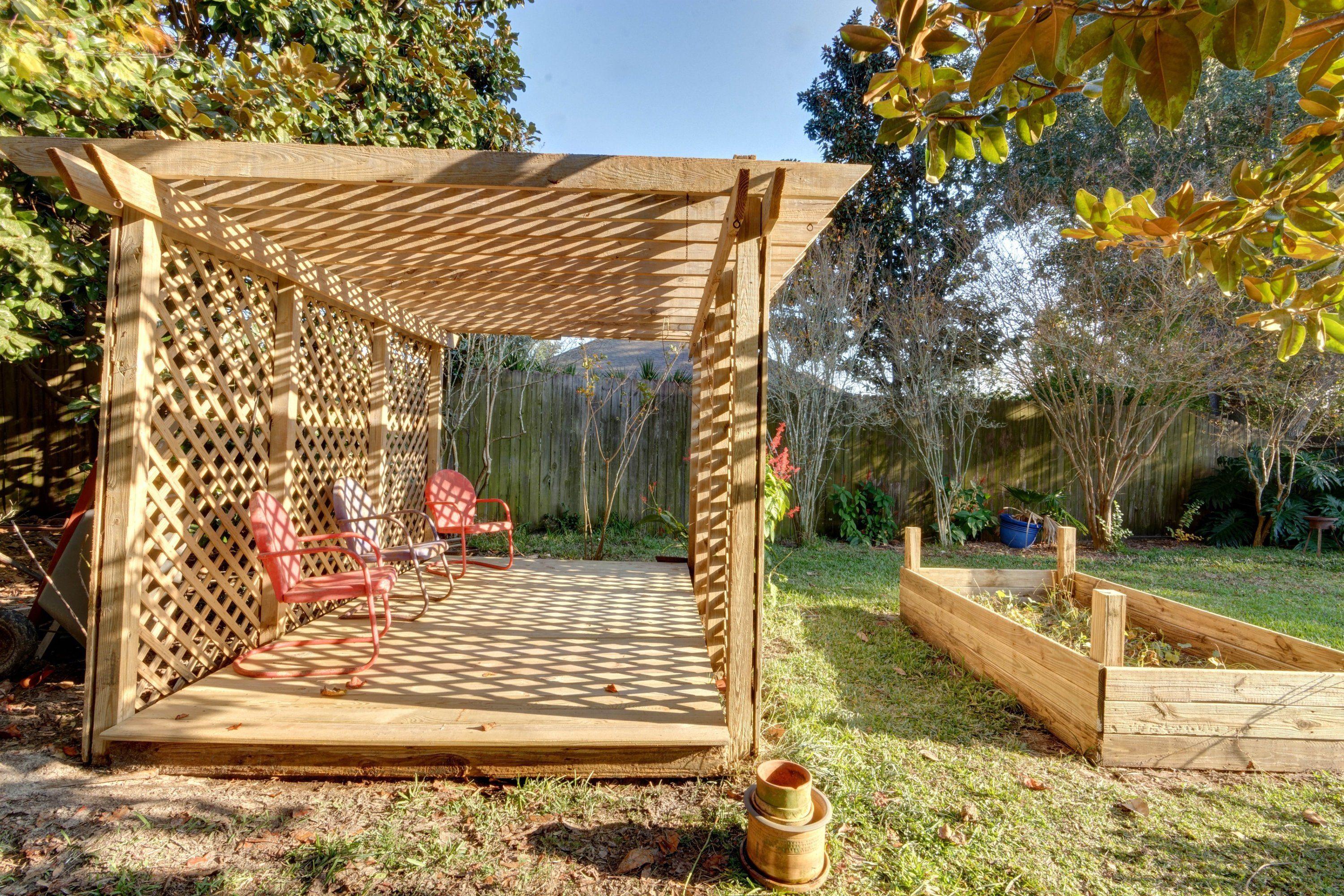 BAY WOODS S/D - Residential