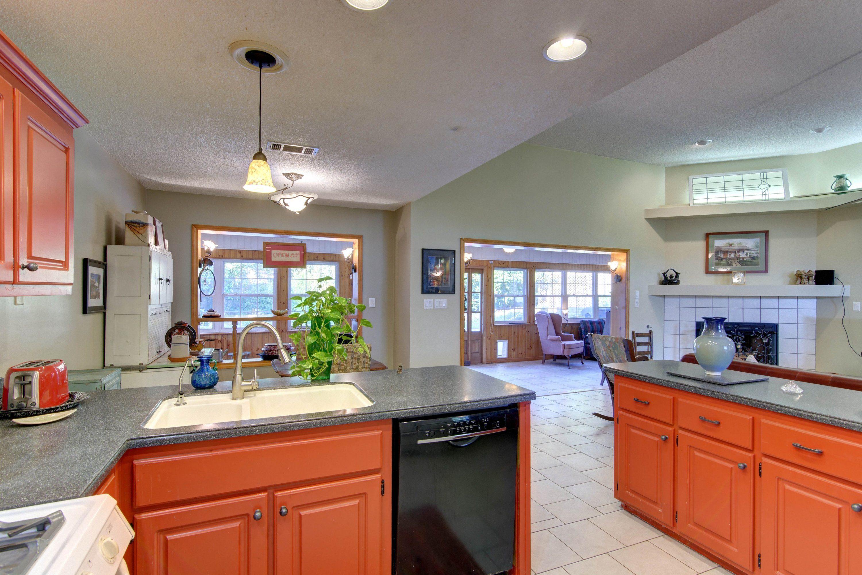 BAY WOODS S/D - Residential