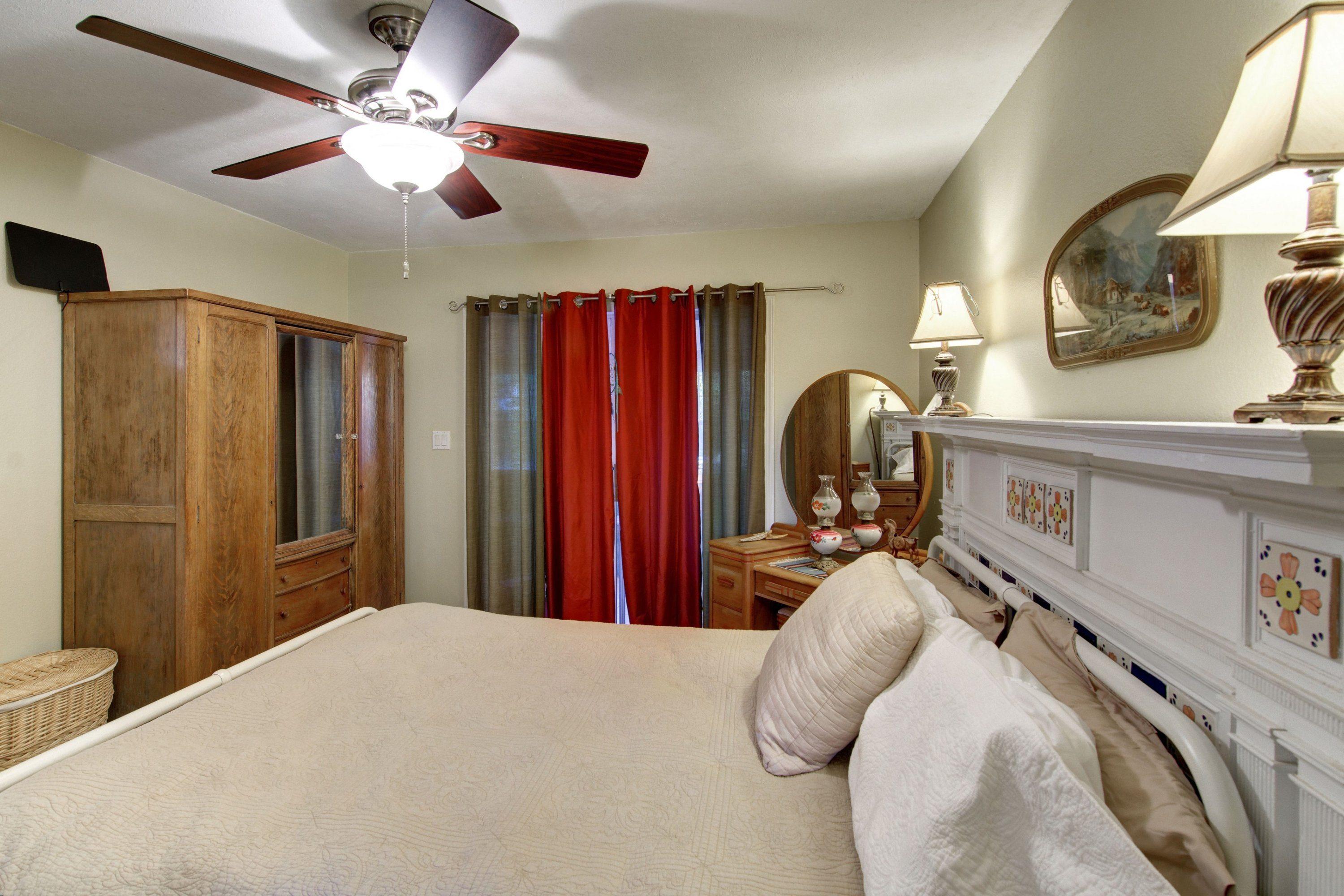 BAY WOODS S/D - Residential